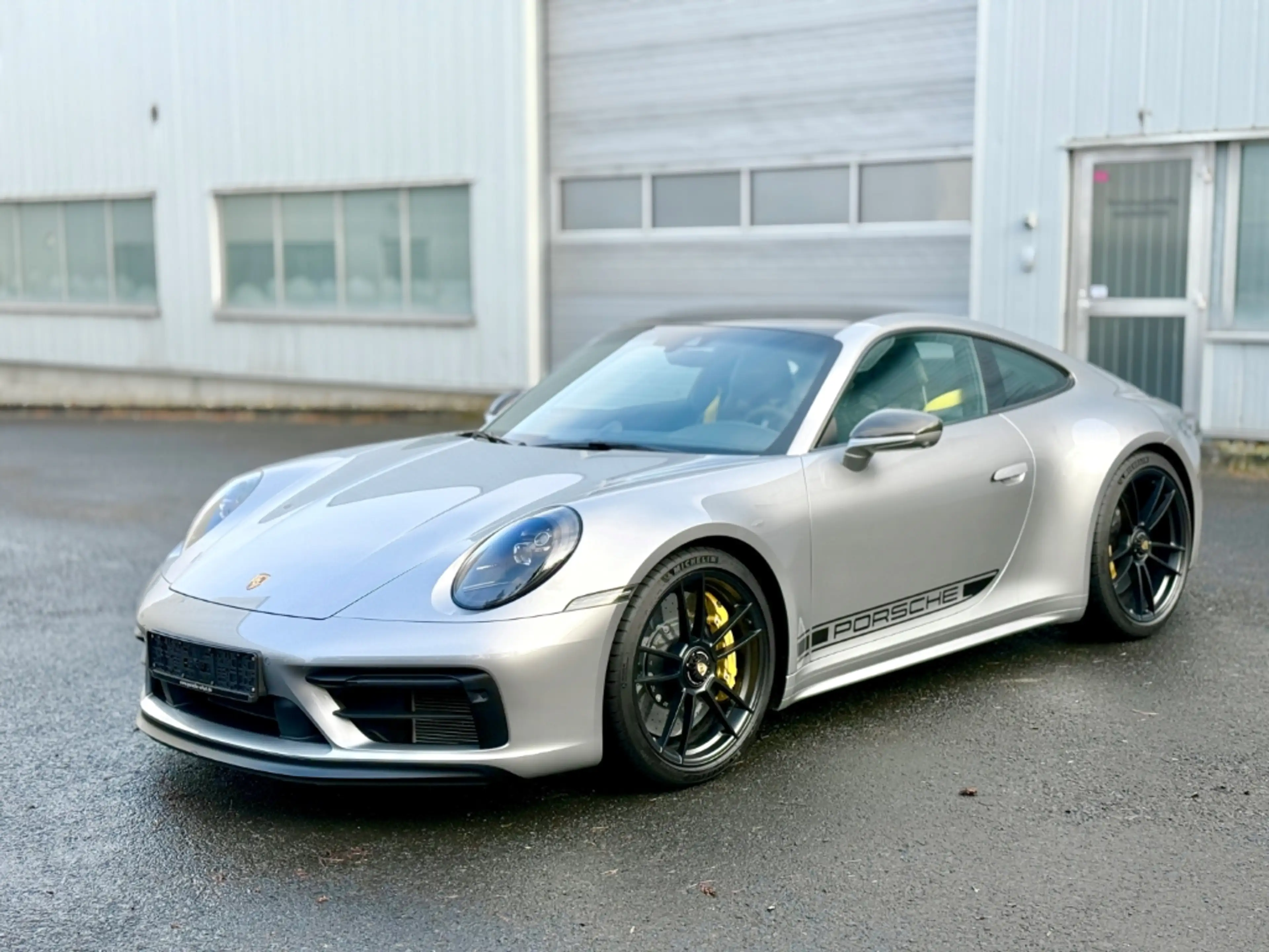 Porsche 911 (992) Carrera GTS/PCCB/Vollschalensitze/Leichtbau
