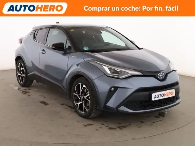 Toyota C-HR view 8