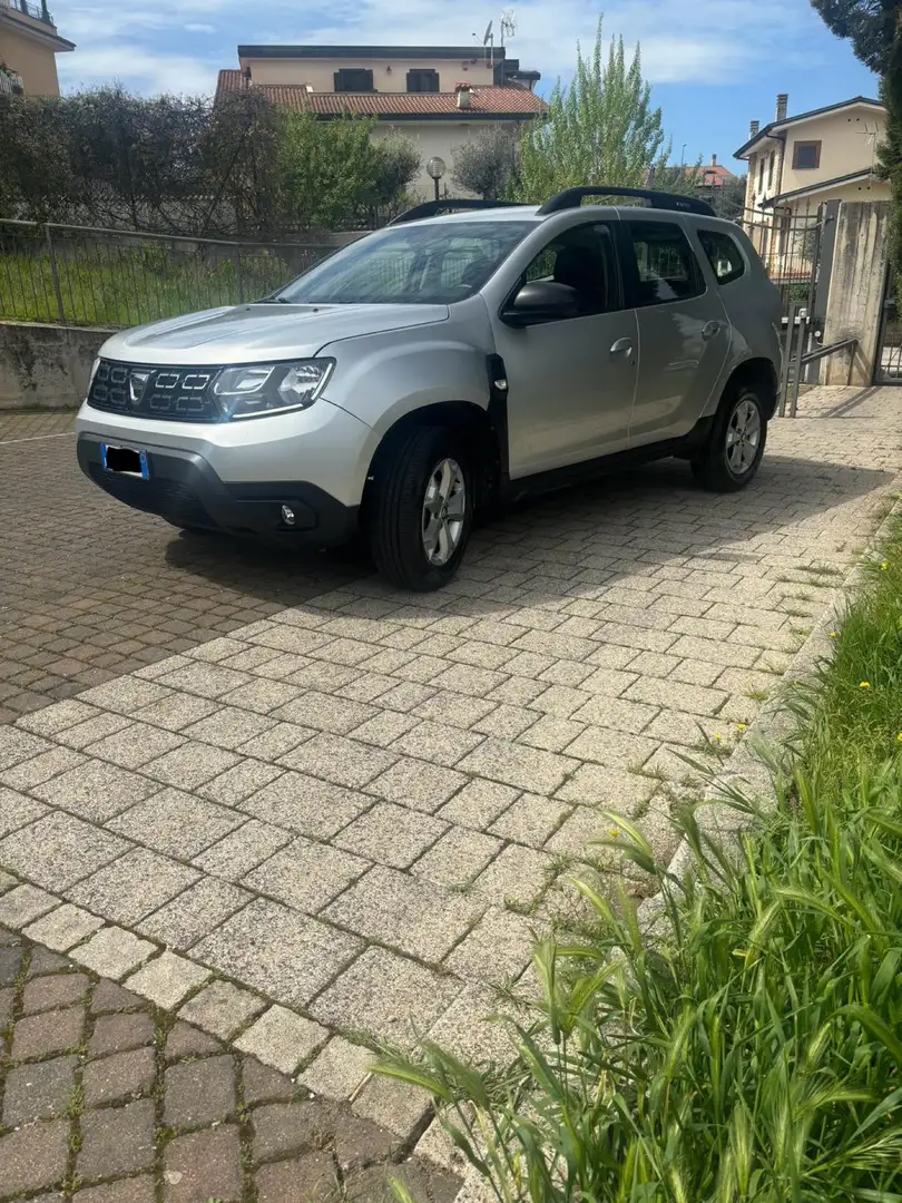 Dacia Duster 1.5 dci Ambiance Family 4x2 s&s 110cv Argento - 1