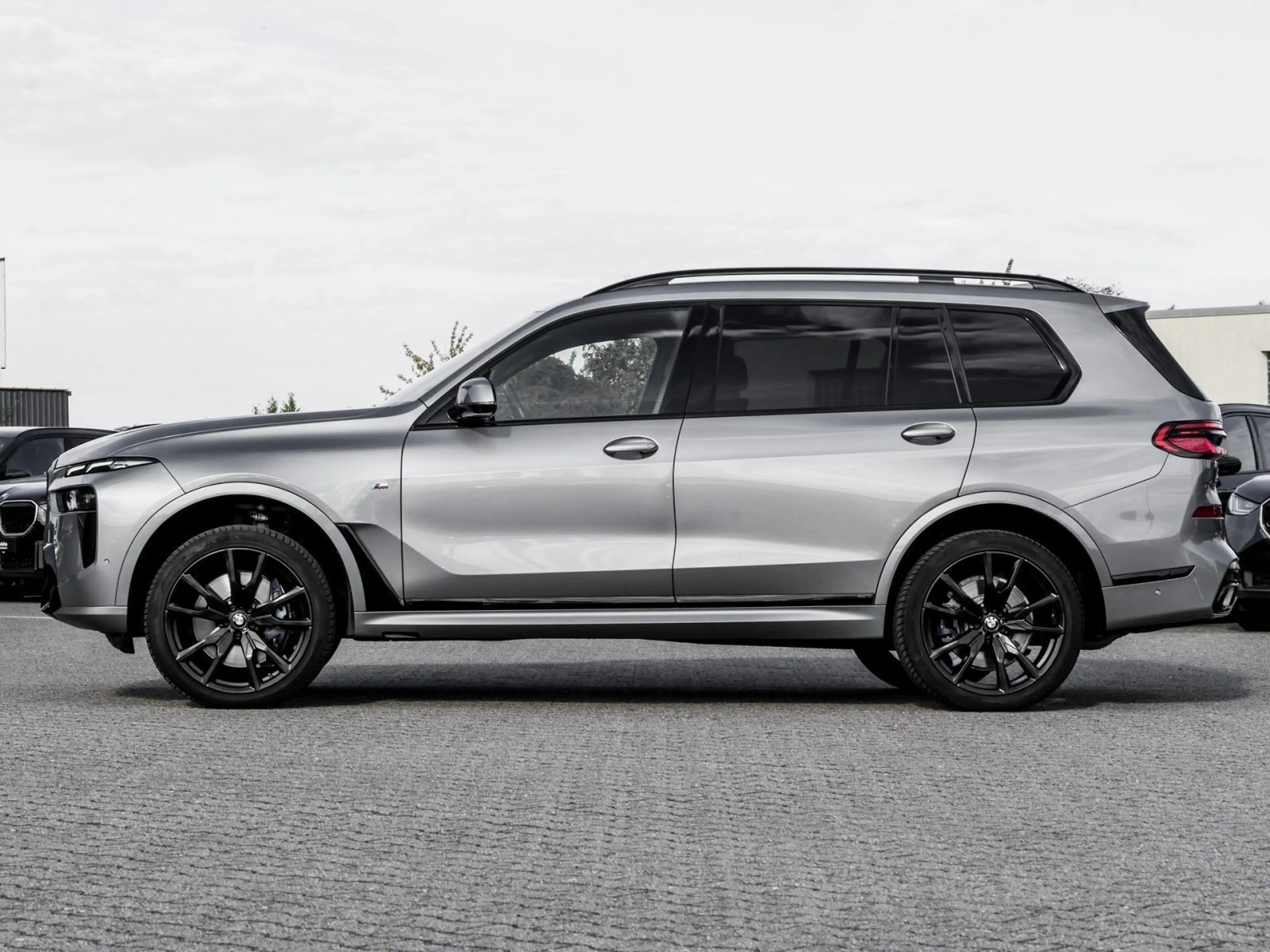 BMW X7 xDrive40d M Sport HUD PANO ACC AHK RFK NAVI — photo 5