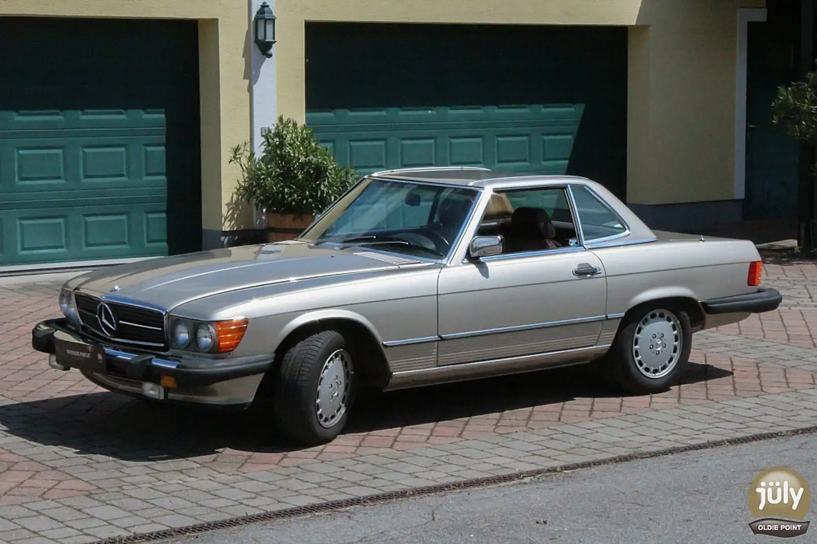 Mercedes-Benz SL 560 (nur USA-Auslieferung) Argintiu - 2