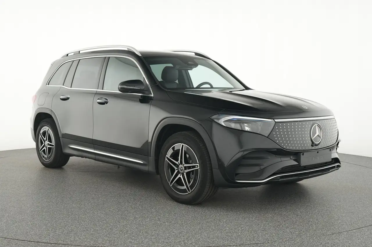 Mercedes-Benz EQB 250 2026