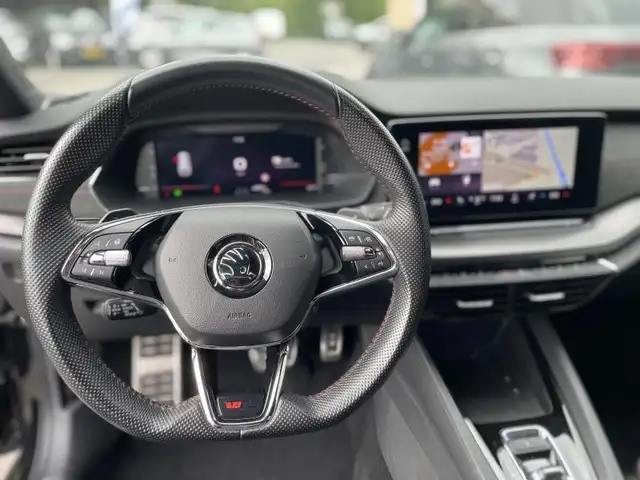 Skoda Octavia view 9
