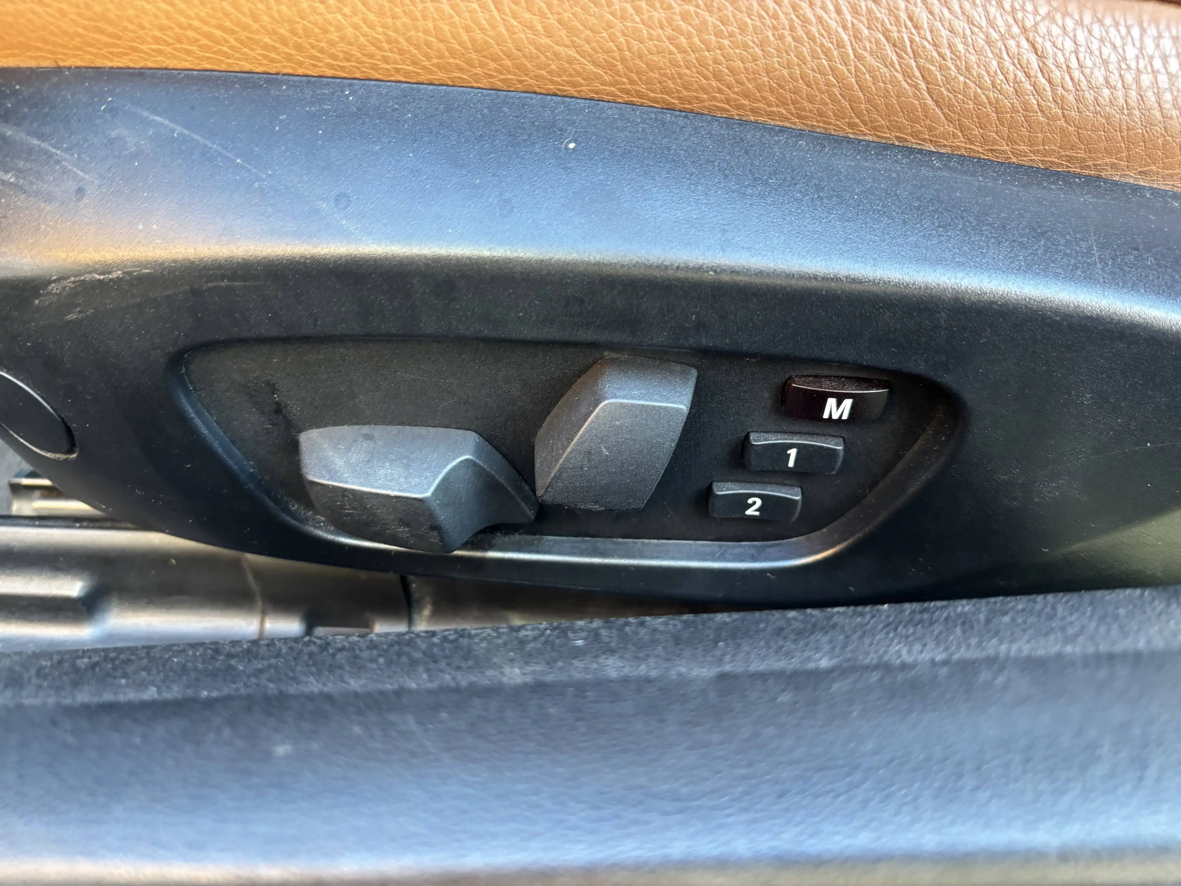 BMW 320 320 i Cabrio Hardtop| Memory | HU 06/27 — photo 13