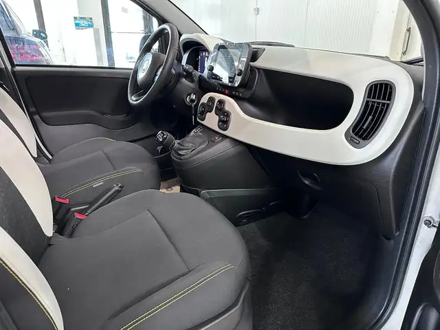 Fiat Panda view 11