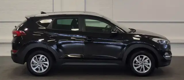 Hyundai Tucson view 4