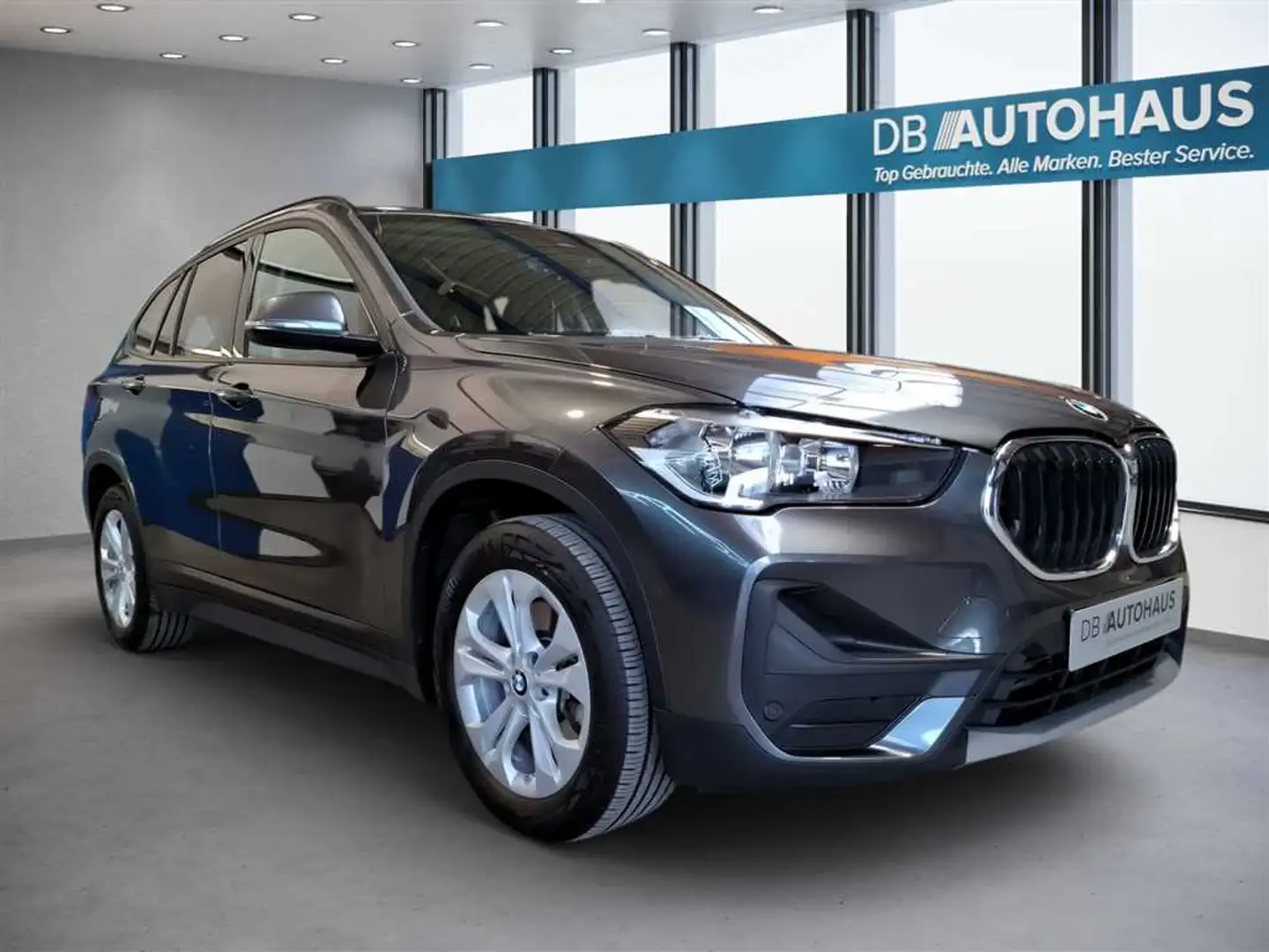 BMW X1 xDrive 25e Advantage Steptronic Grau - 2
