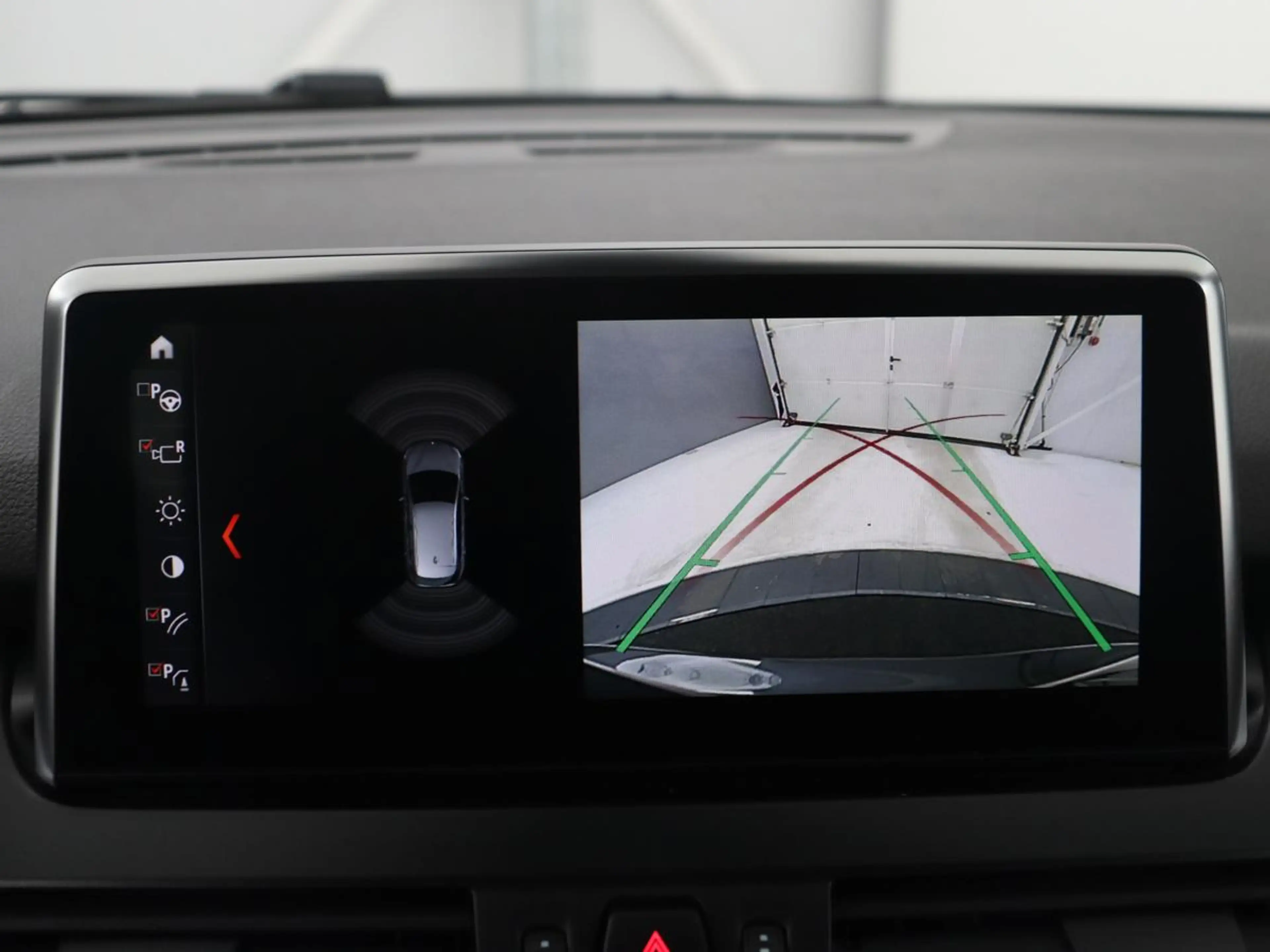 BMW 225 2-serie Active Tourer 225xe iPerformance High Exec — photo 16