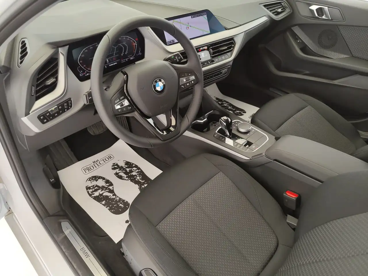 BMW 116 d Business Advantage auto IVA ESPOSTA, миниатюра 10