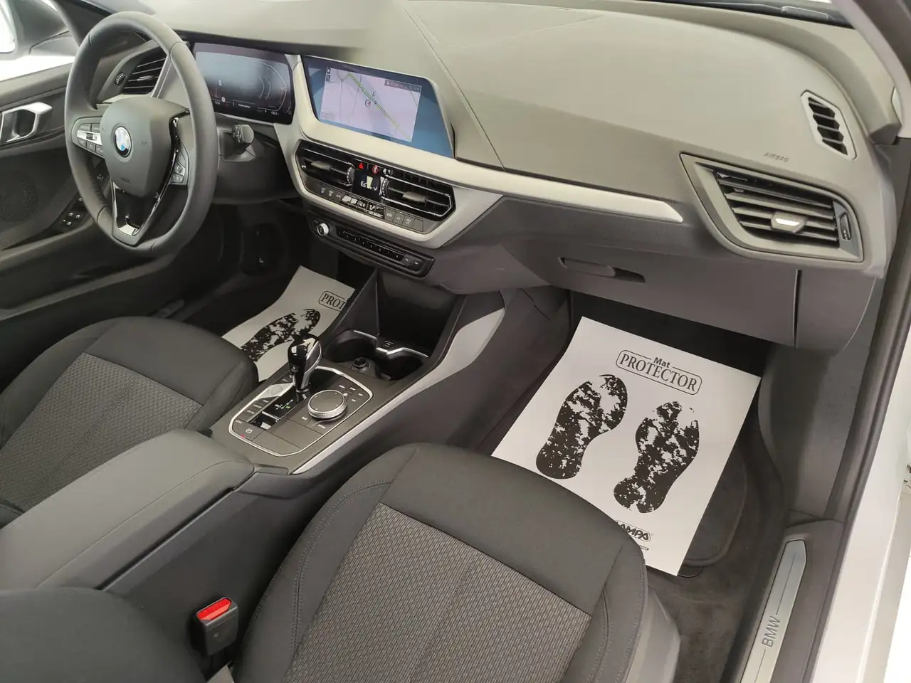 BMW 116 d Business Advantage auto IVA ESPOSTA, миниатюра 21
