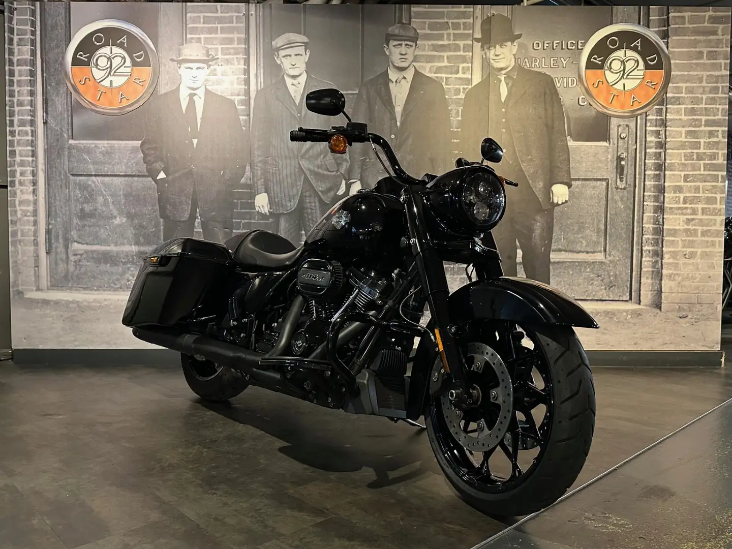 Harley-Davidson Road King Noir - 2