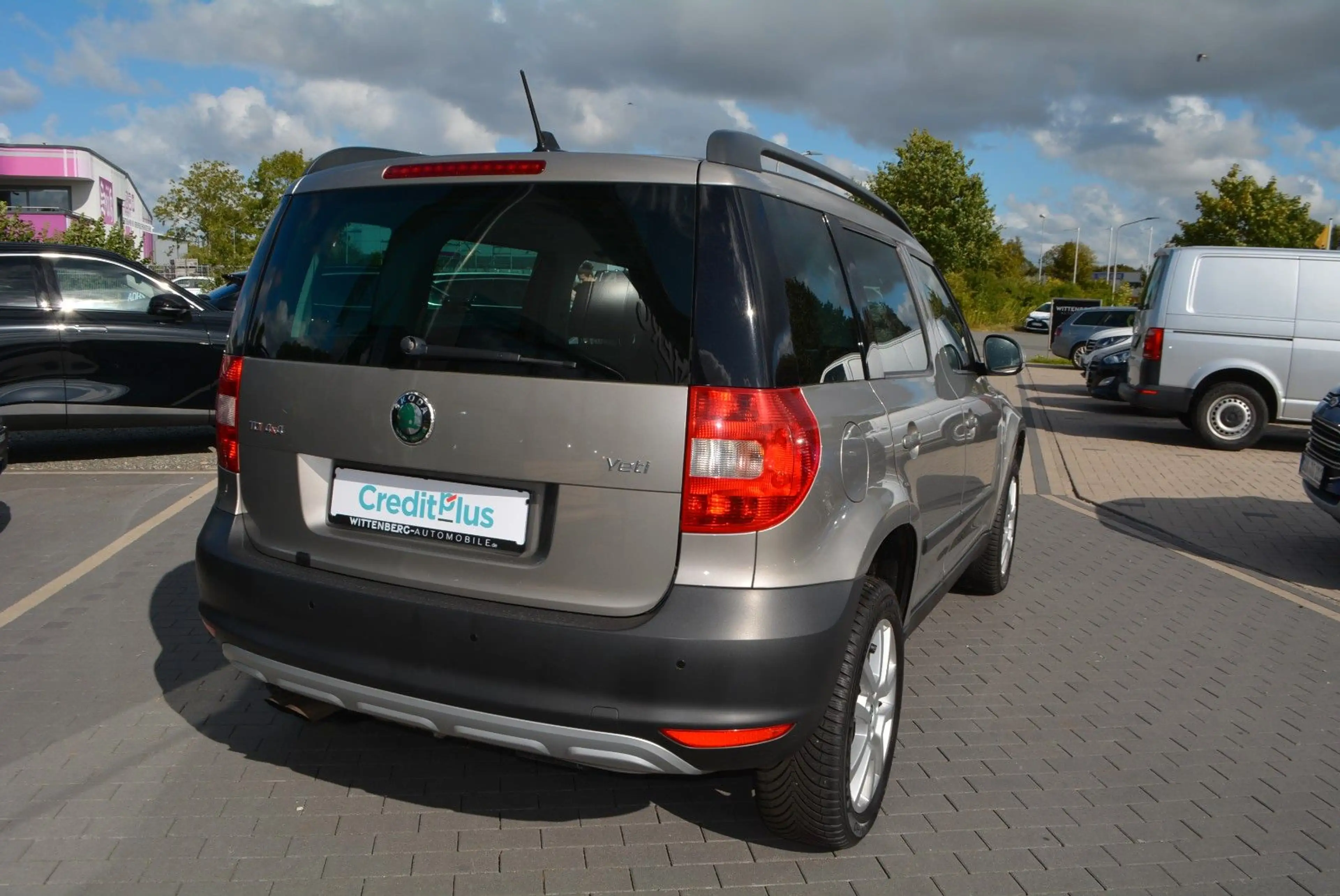 Skoda Yeti Ambition Plus Edition 4x4-AHK — photo 15