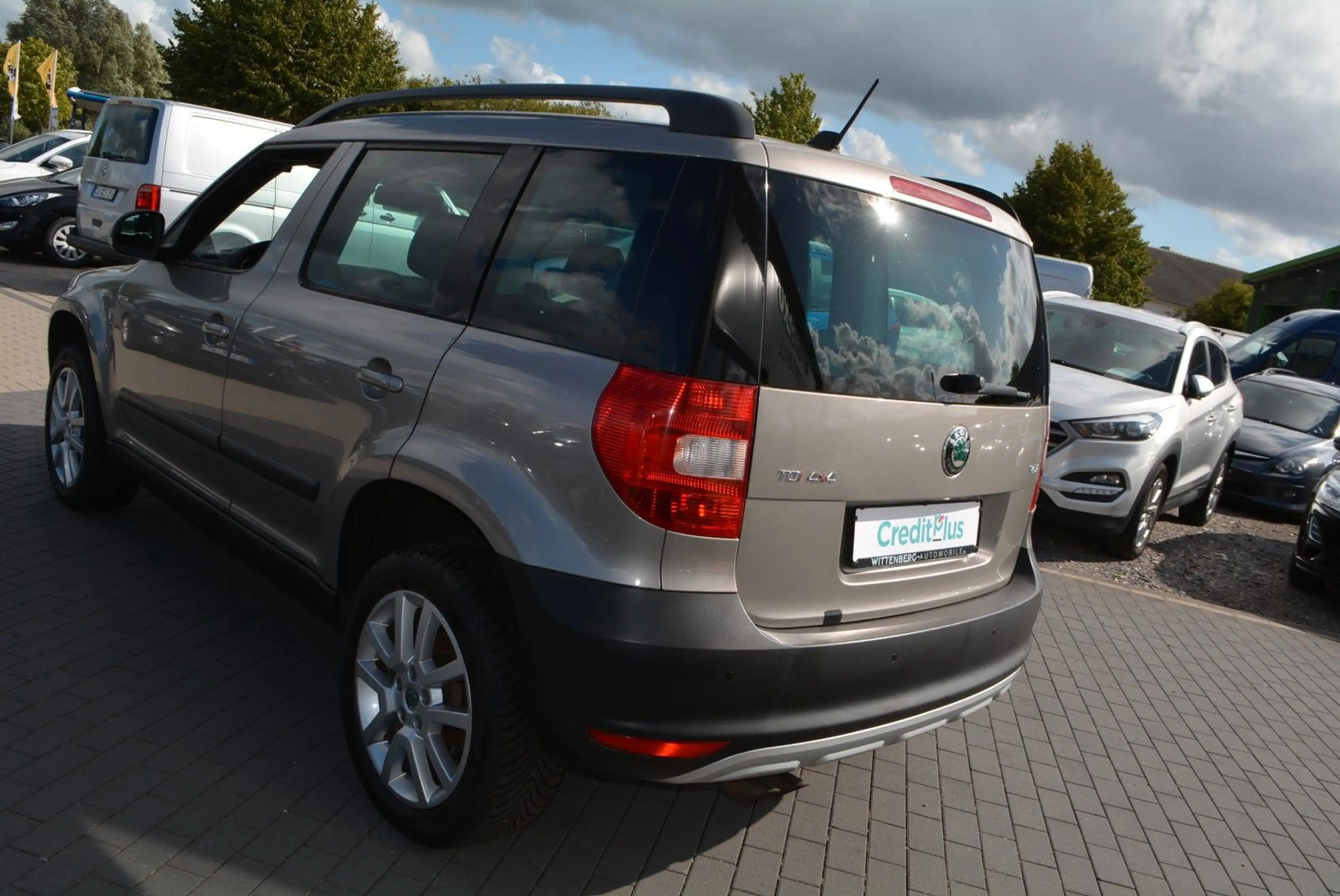 Skoda Yeti Ambition Plus Edition 4x4-AHK — photo 13