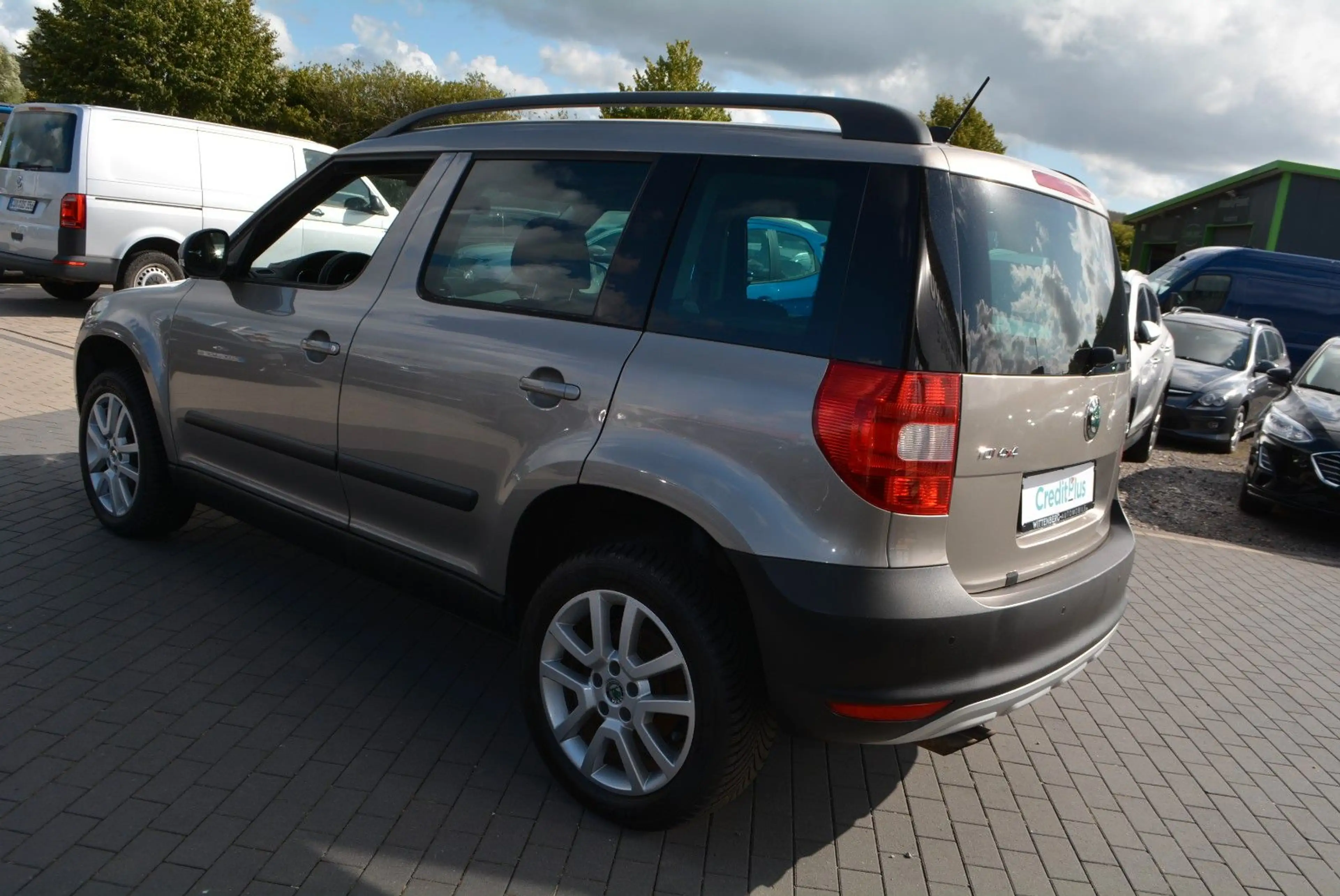 Skoda Yeti Ambition Plus Edition 4x4-AHK — photo 12