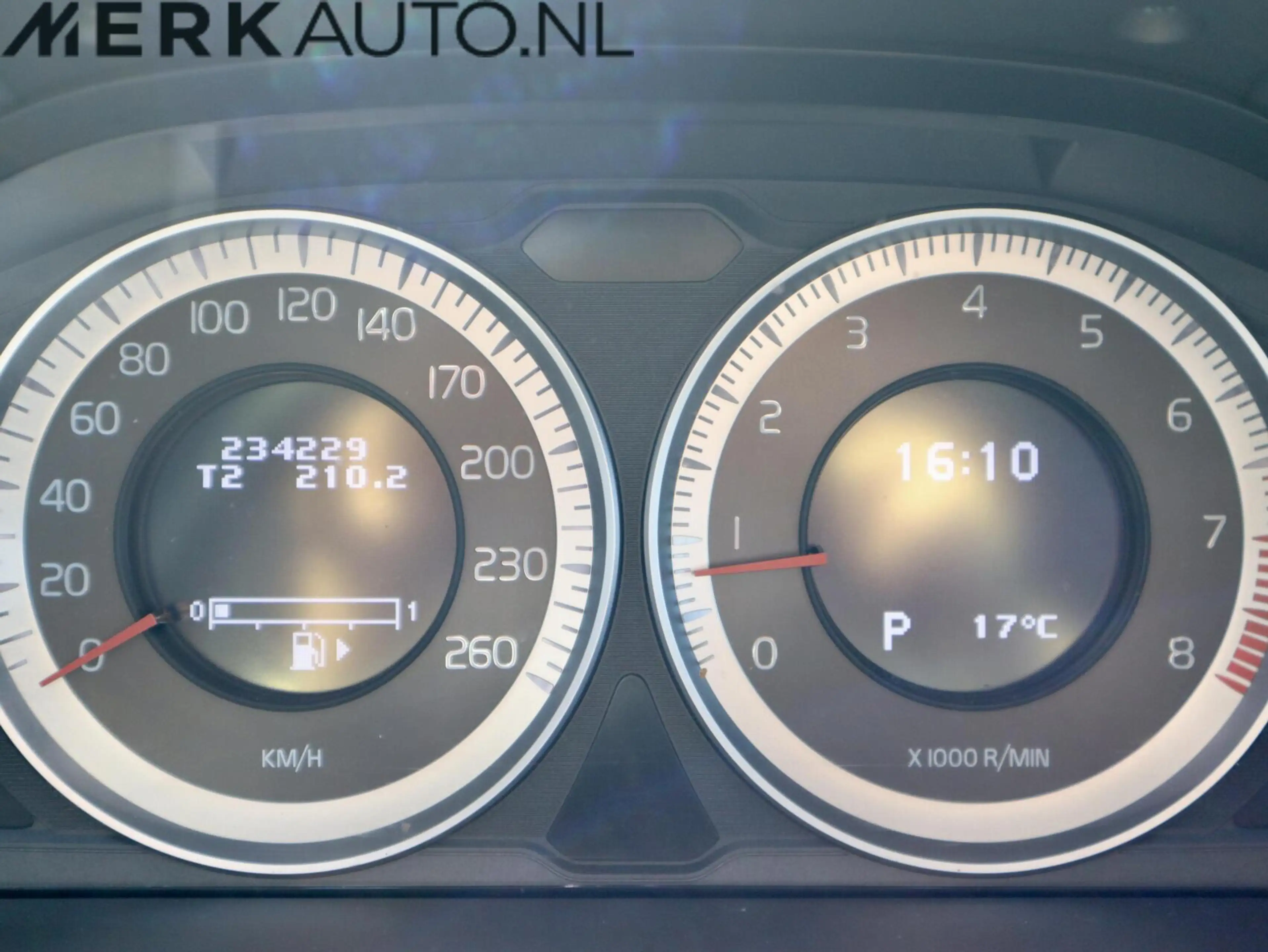 Volvo V70 T4 Limited Edition Automaat, Leder,Stoelverwarming — photo 6