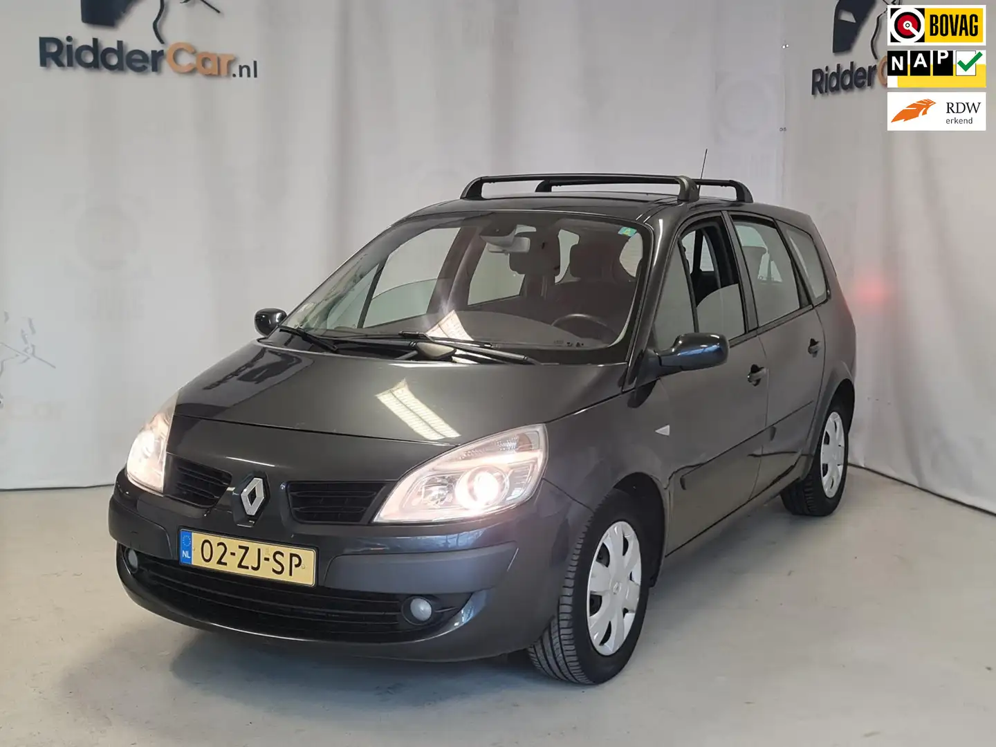 Renault Grand Scenic 2.0 Business Line|2E EIG|NAP|APK11-24|TREKHAAK|CRU siva - 1