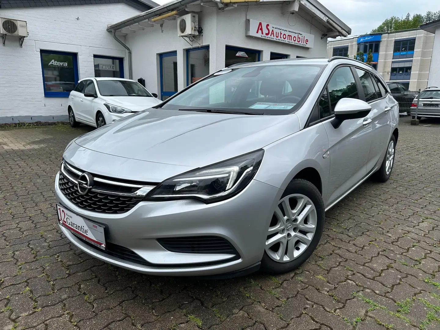 Opel Astra 1.6 CDTI Edition St/St+NAVI+KLIMA+6 GANG+PDC+SHZ Zilver - 1