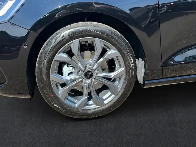 Ford Focus view 4
