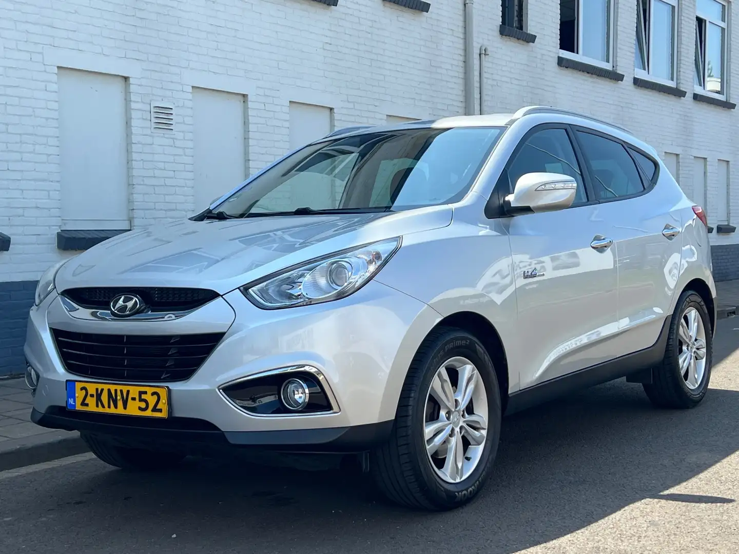 Hyundai iX35 1.6i GDI i-Magine|Trekhaak|Navi|Keyless|Cruise|Cli Gris - 2