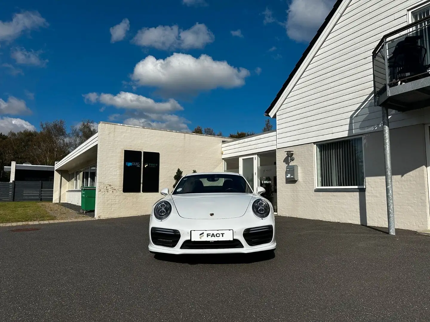 Porsche 911 991.2 Turbo S Weiß - 2