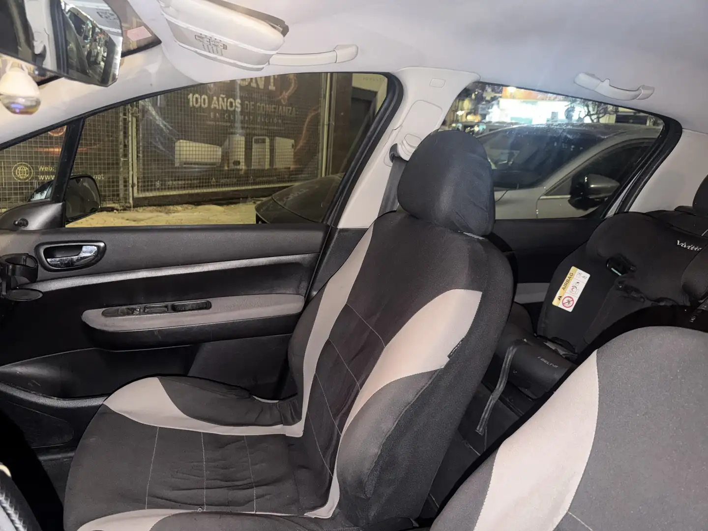 Peugeot 307 Break 2.0HDI XR 110 - 1