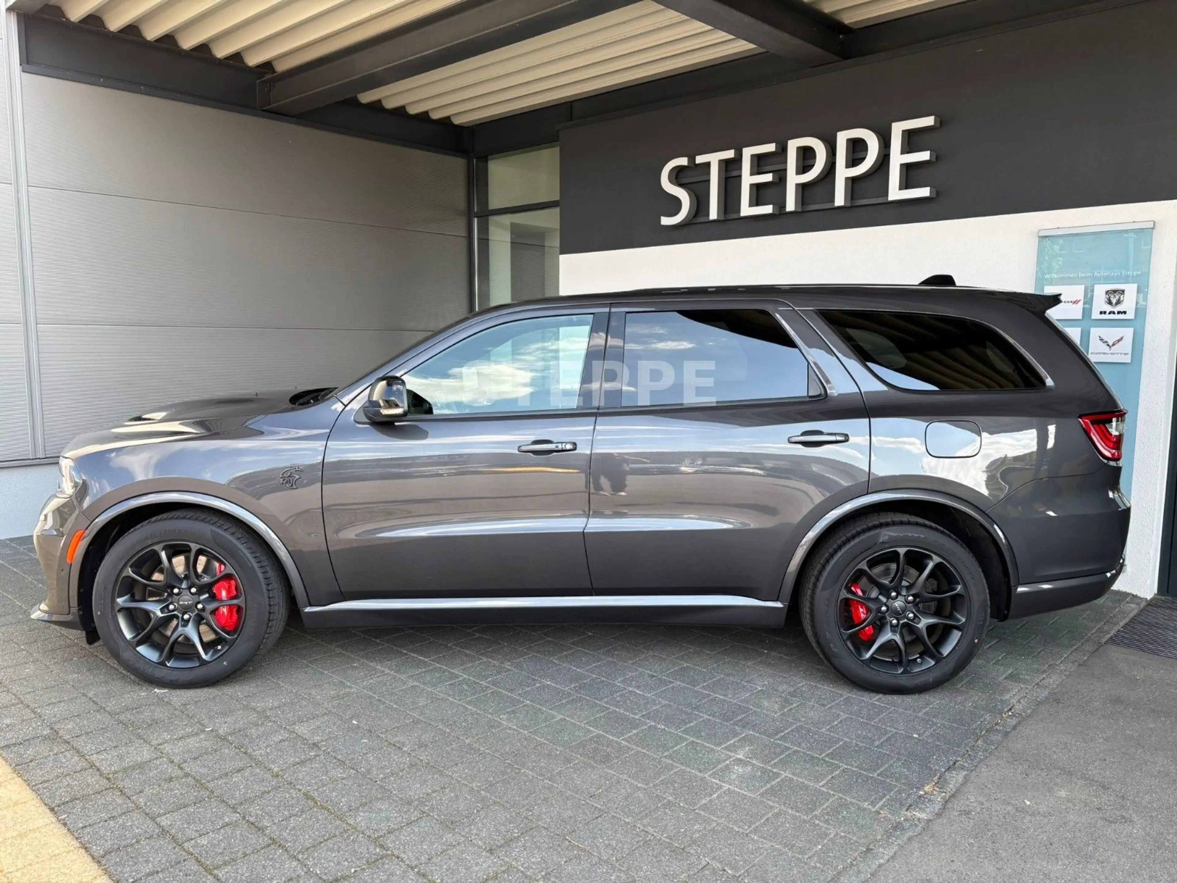 Dodge Durango SRT Hellcat 6,2V8 EU PREMIUM AHK — photo 3