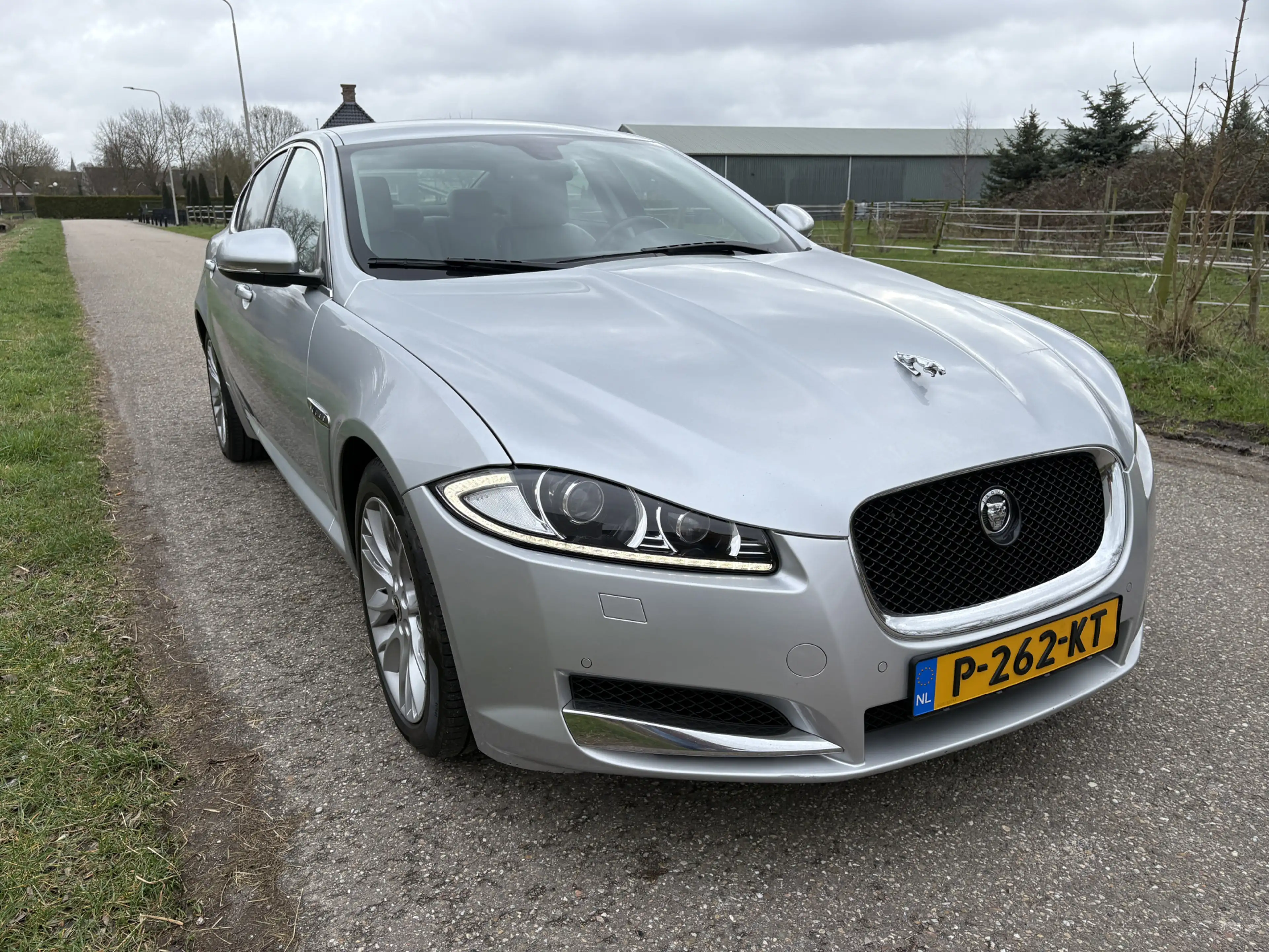 Jaguar XF 3.0D S Premium Business Edition / AUTOMAAT / NAVI — photo 22