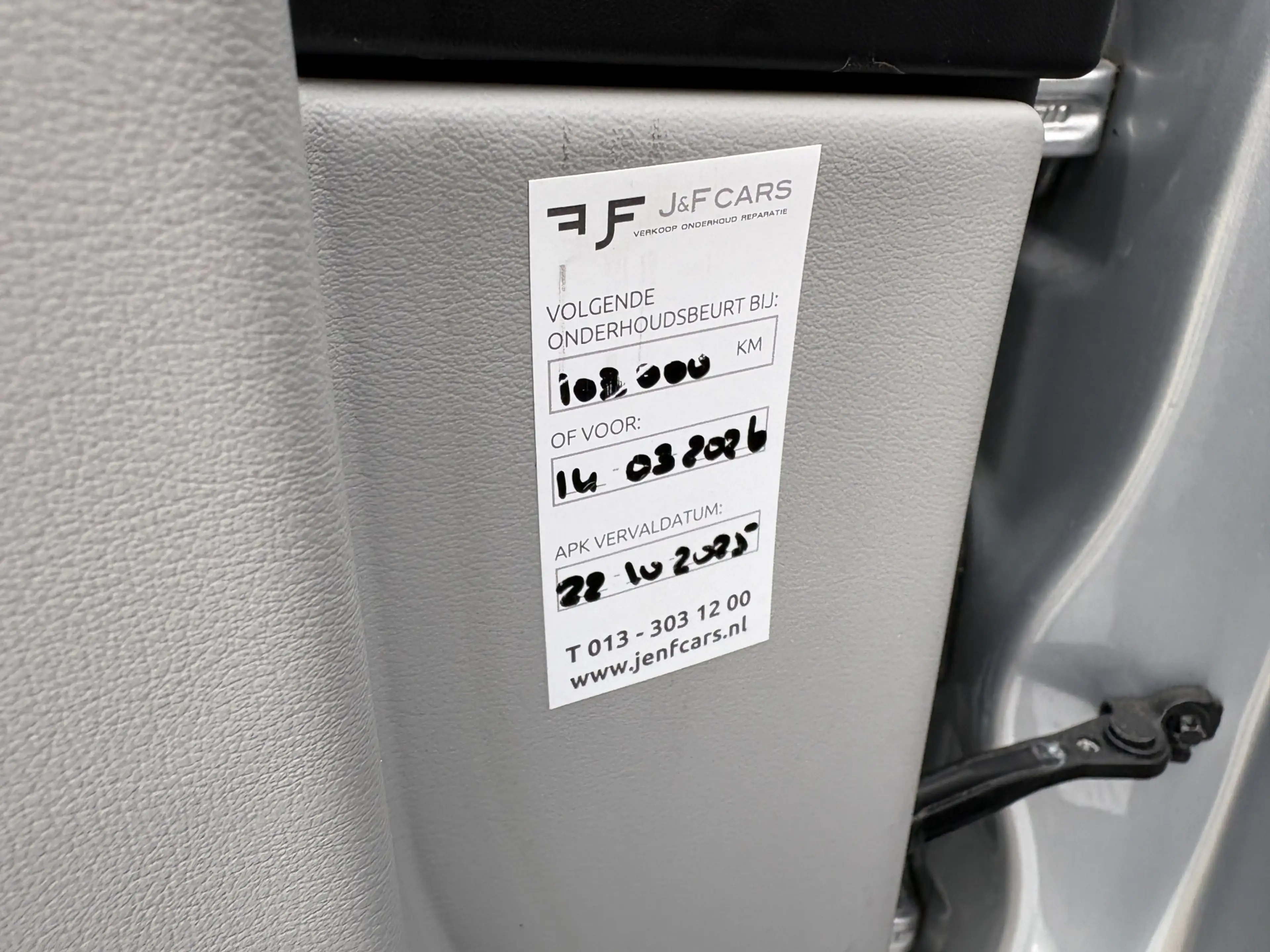 Jaguar XF 3.0D S Premium Business Edition / AUTOMAAT / NAVI — photo 8