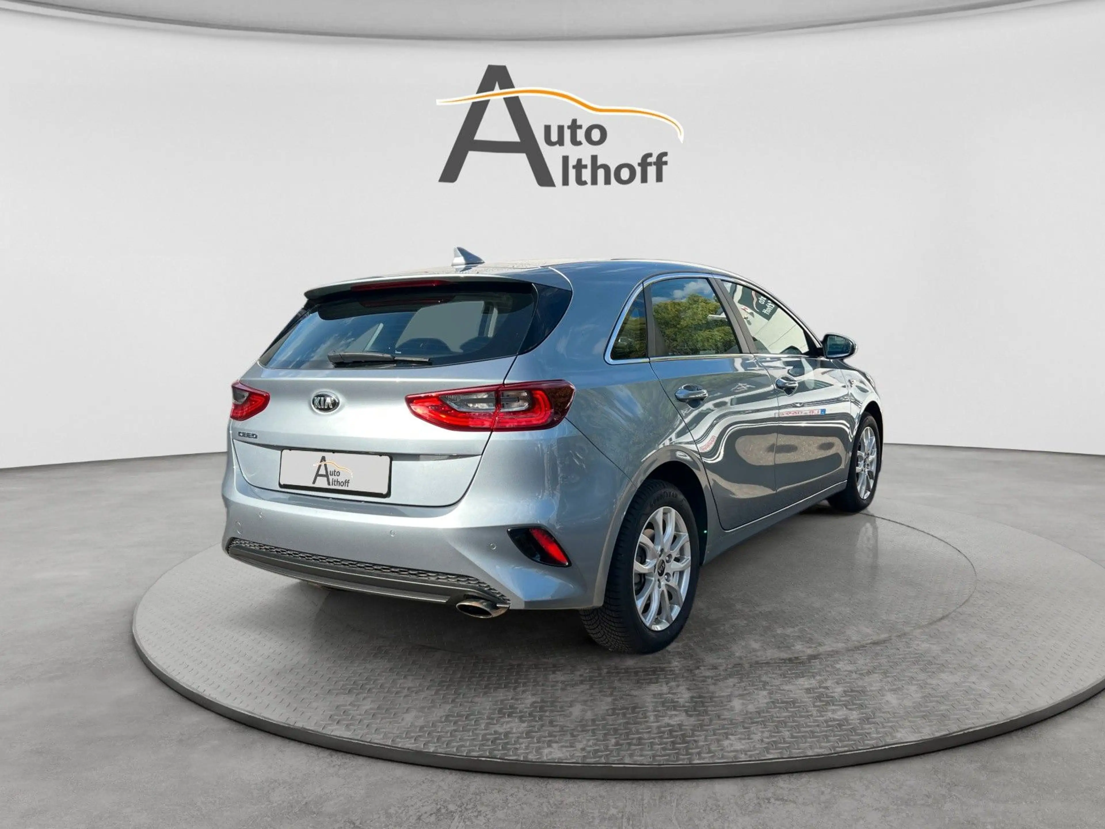Kia Ceed / cee'd — photo 4