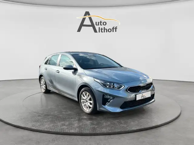 Kia Ceed / cee'd Ceed 1.4 T-GDI Vision KAM SHZ NAV