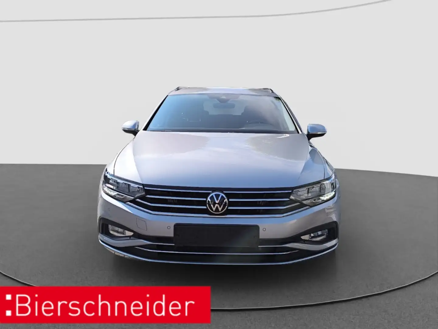 Volkswagen Passat Variant 1.5 TSI DSG Business AHK LED NAVI Silber - 2