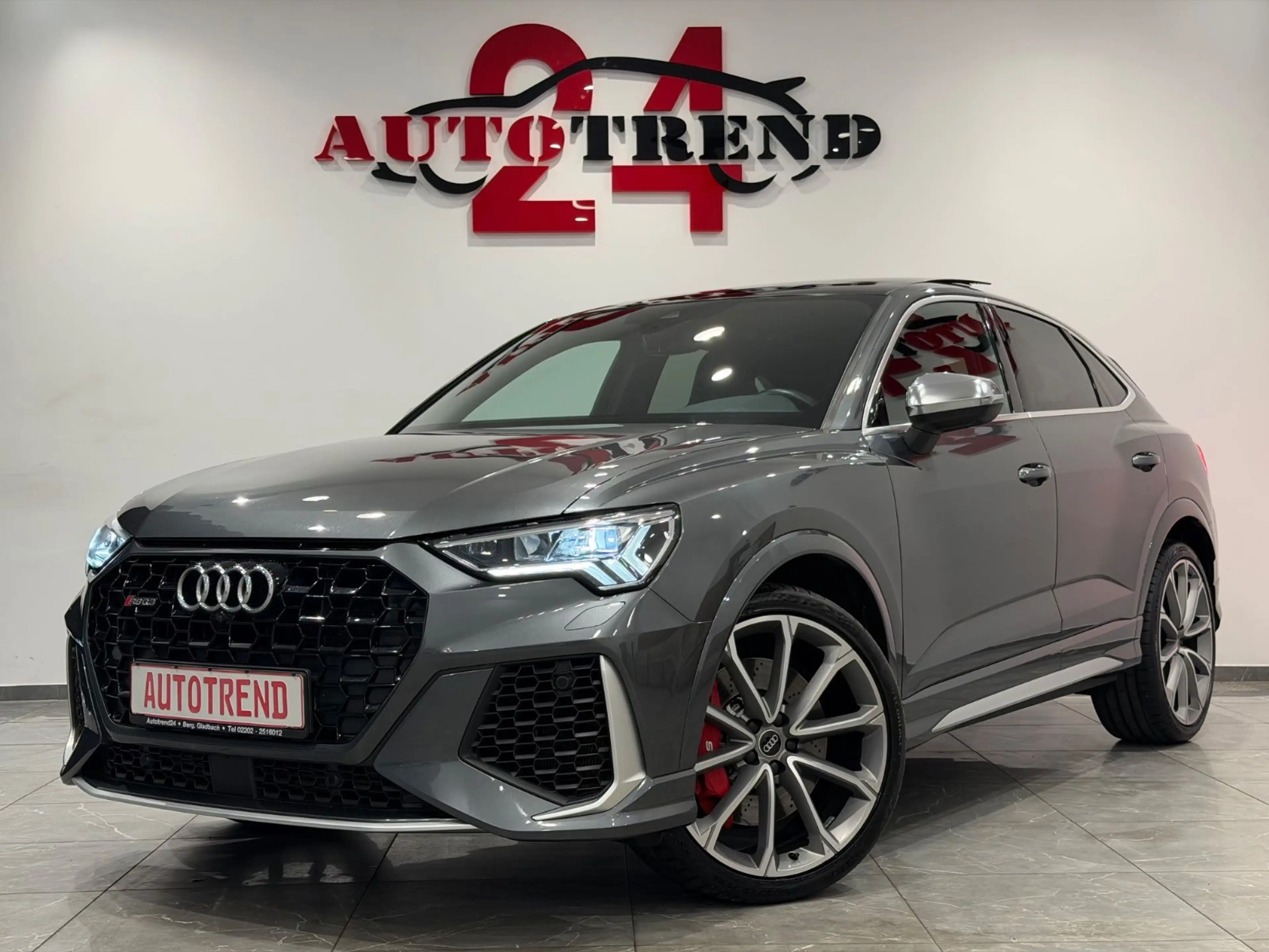 Audi RS Q3 Sportback 2.5 TFSI quattro PANO *RS-ABGAS* — photo 5