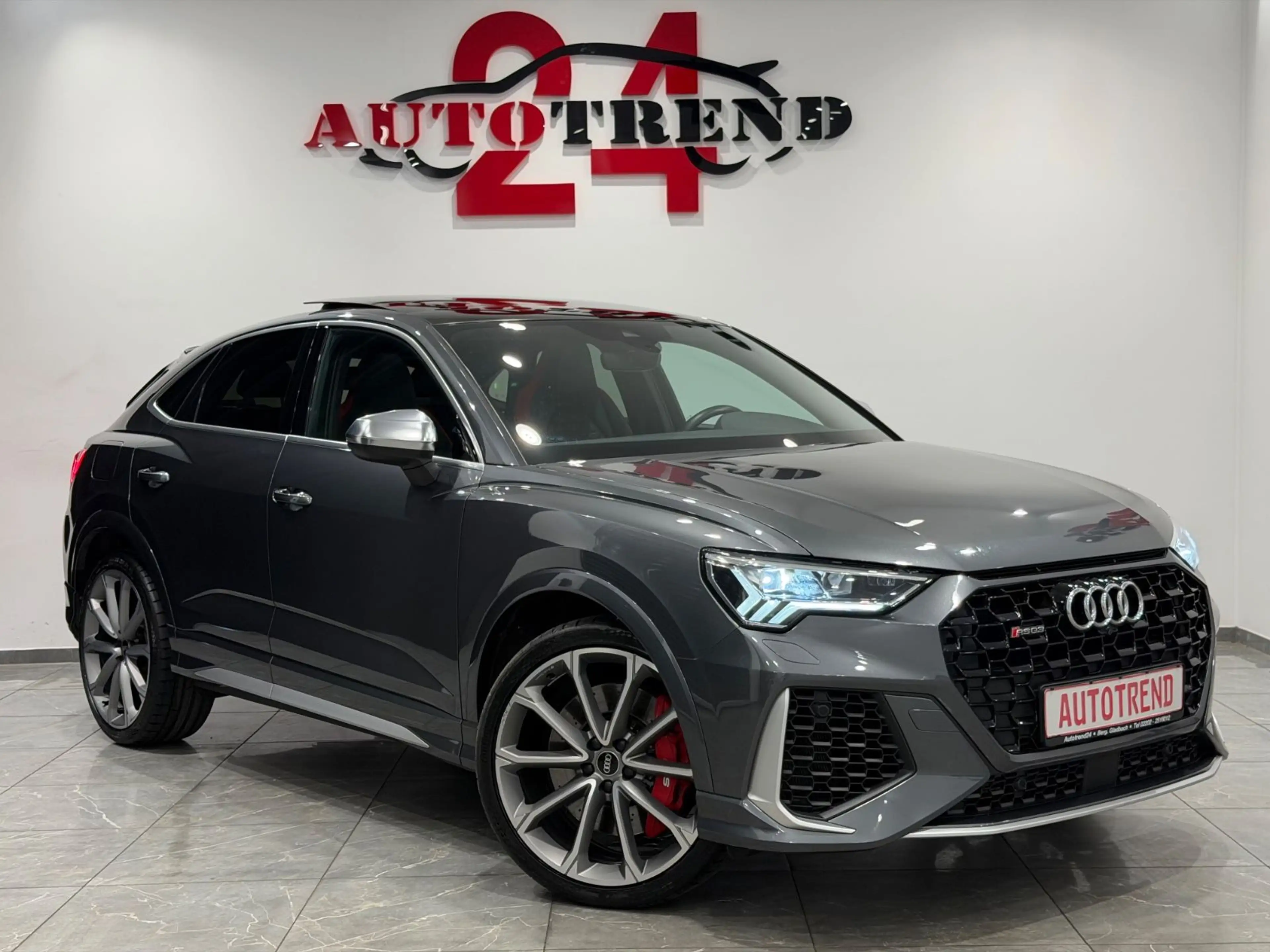 Audi RS Q3 Sportback 2.5 TFSI quattro PANO *RS-ABGAS* — photo 2