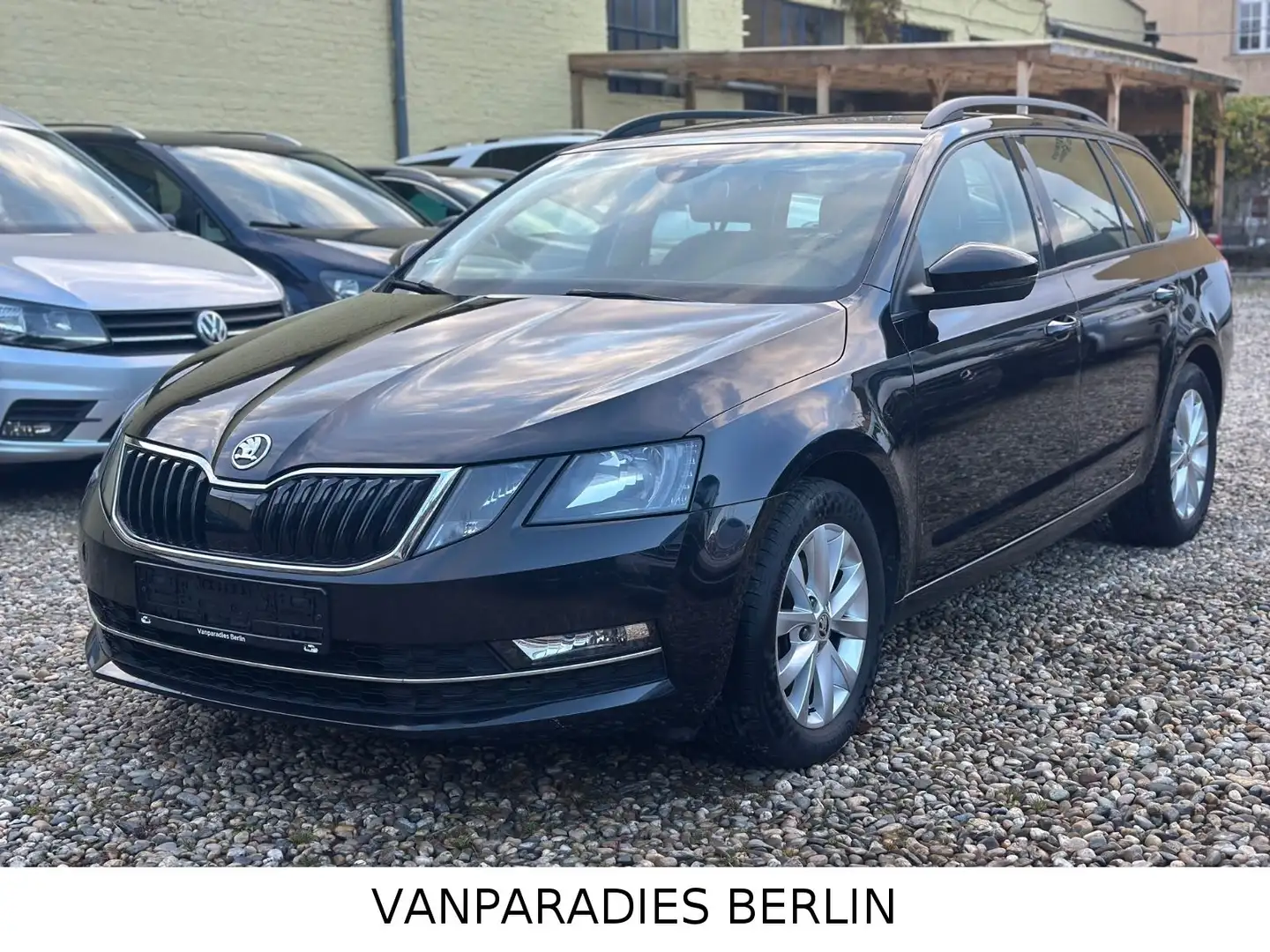 Skoda Octavia Combi Style/Aut./ACC/LED/AHK/Tüv Neu/E6 Noir - 2