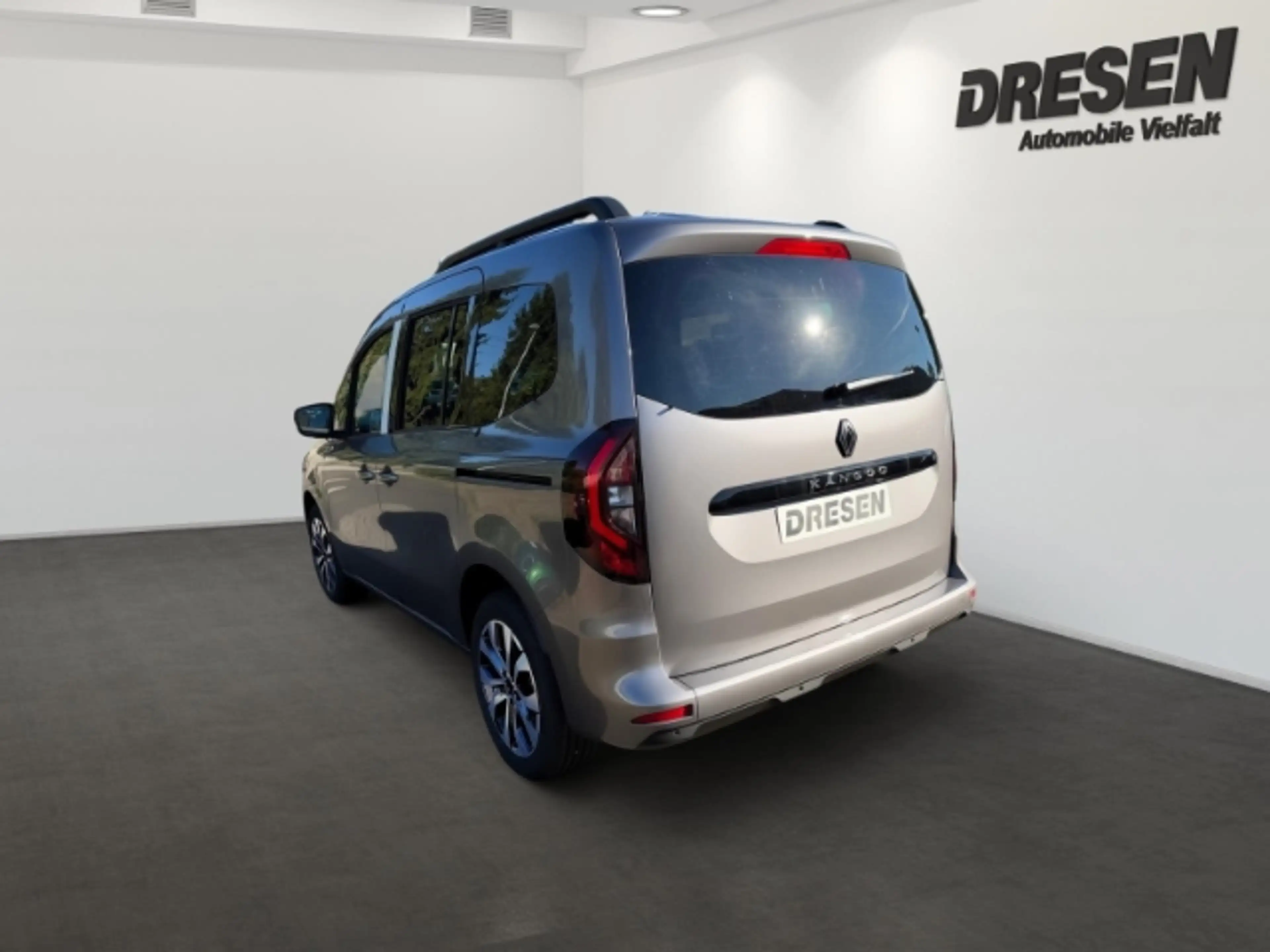 Renault Kangoo III Techno TCe 130 EDC Navi+Rückfahrkamera+Sitzhei — photo 4