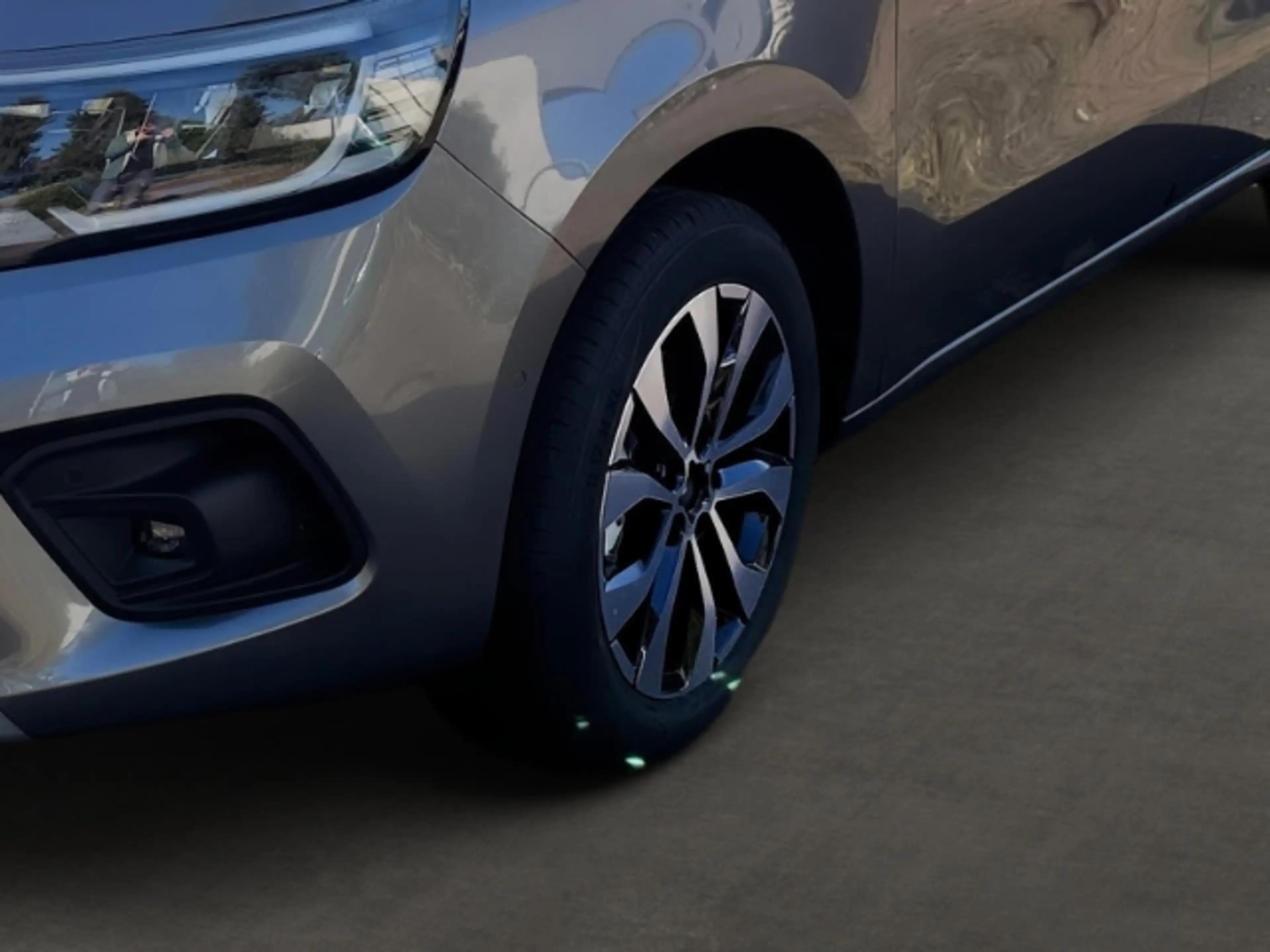 Renault Kangoo III Techno TCe 130 EDC Navi+Rückfahrkamera+Sitzhei — photo 6