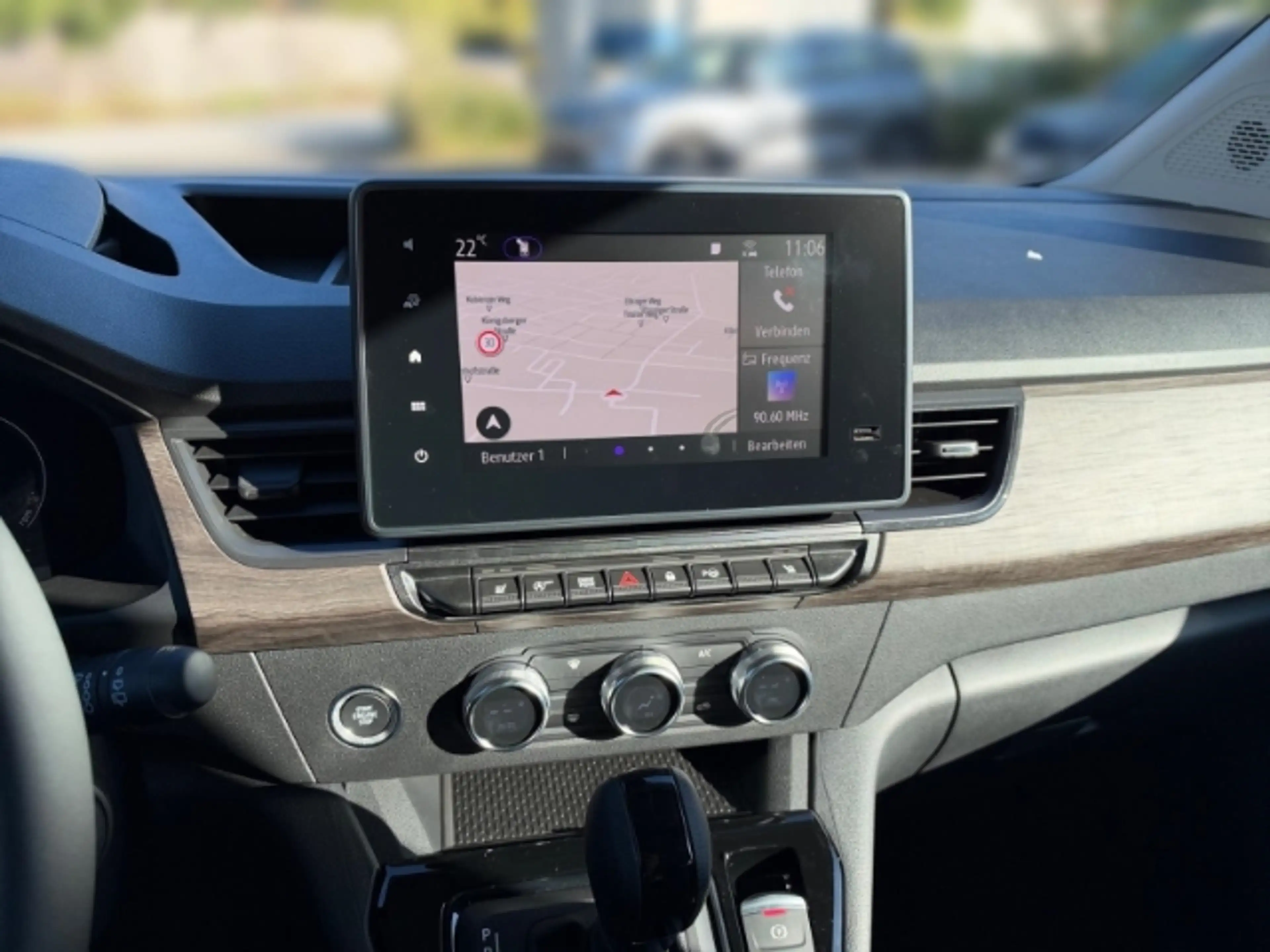 Renault Kangoo III Techno TCe 130 EDC Navi+Rückfahrkamera+Sitzhei — photo 9