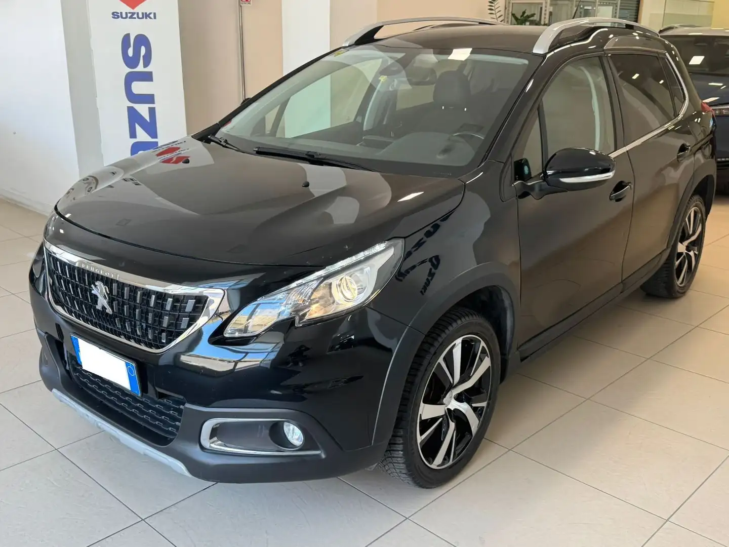 Peugeot 2008 BlueHDi 100 S&S Allure - 1
