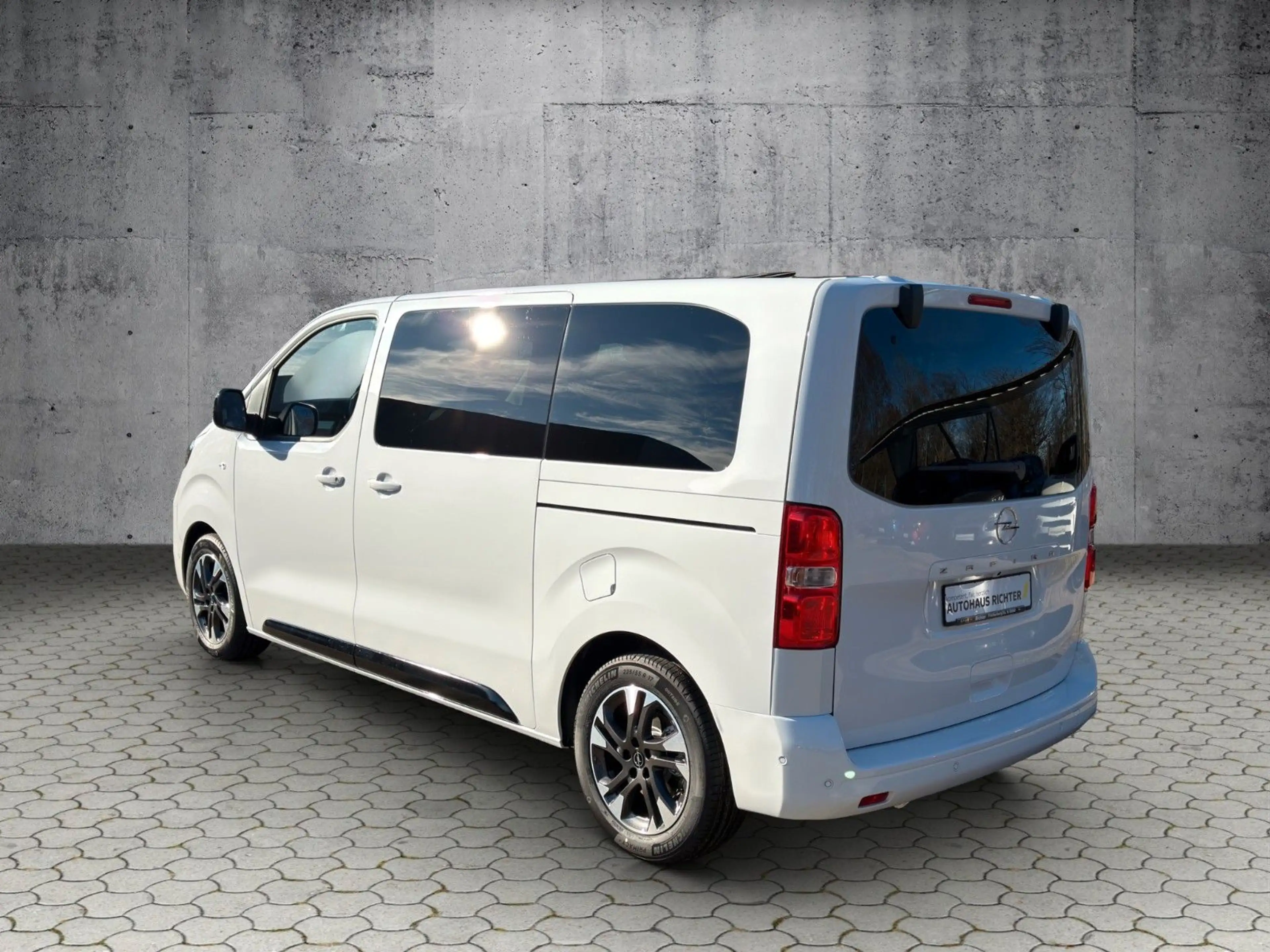 Opel Zafira Life Zafira GS M AHZV, STANDHEIZG., LEDER, NAVI, LED — photo 7