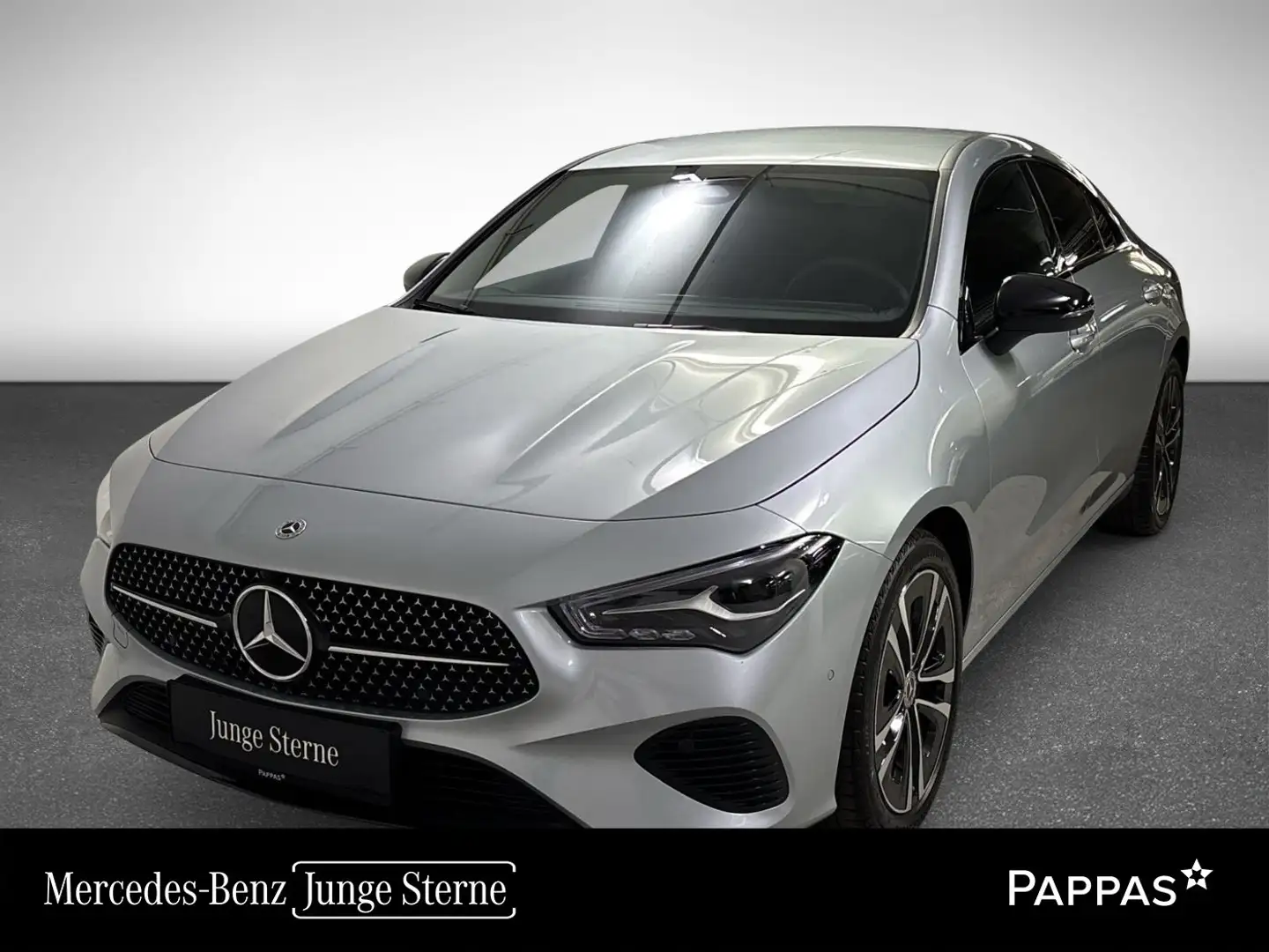 Mercedes-Benz CLA 180 Coupé Cam Navi SHZ Silber - 1