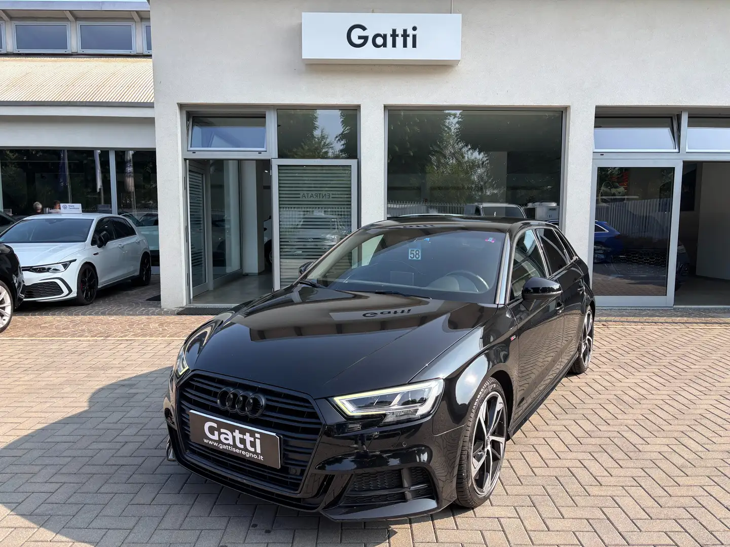 Audi A3 Sportback 35 1.5TFSI Admired 150Cv S-Tronic S-Line Nero - 1