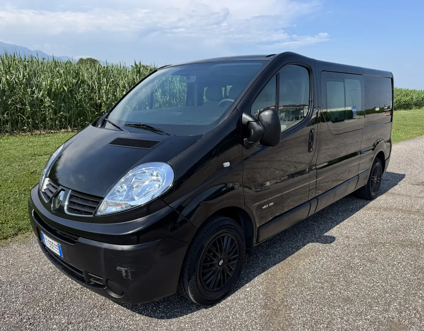 Opel Vivaro RENAULT TRAFIC 2.0 CTDI 114 cv COMBINATO 6 POSTI Nero - 2