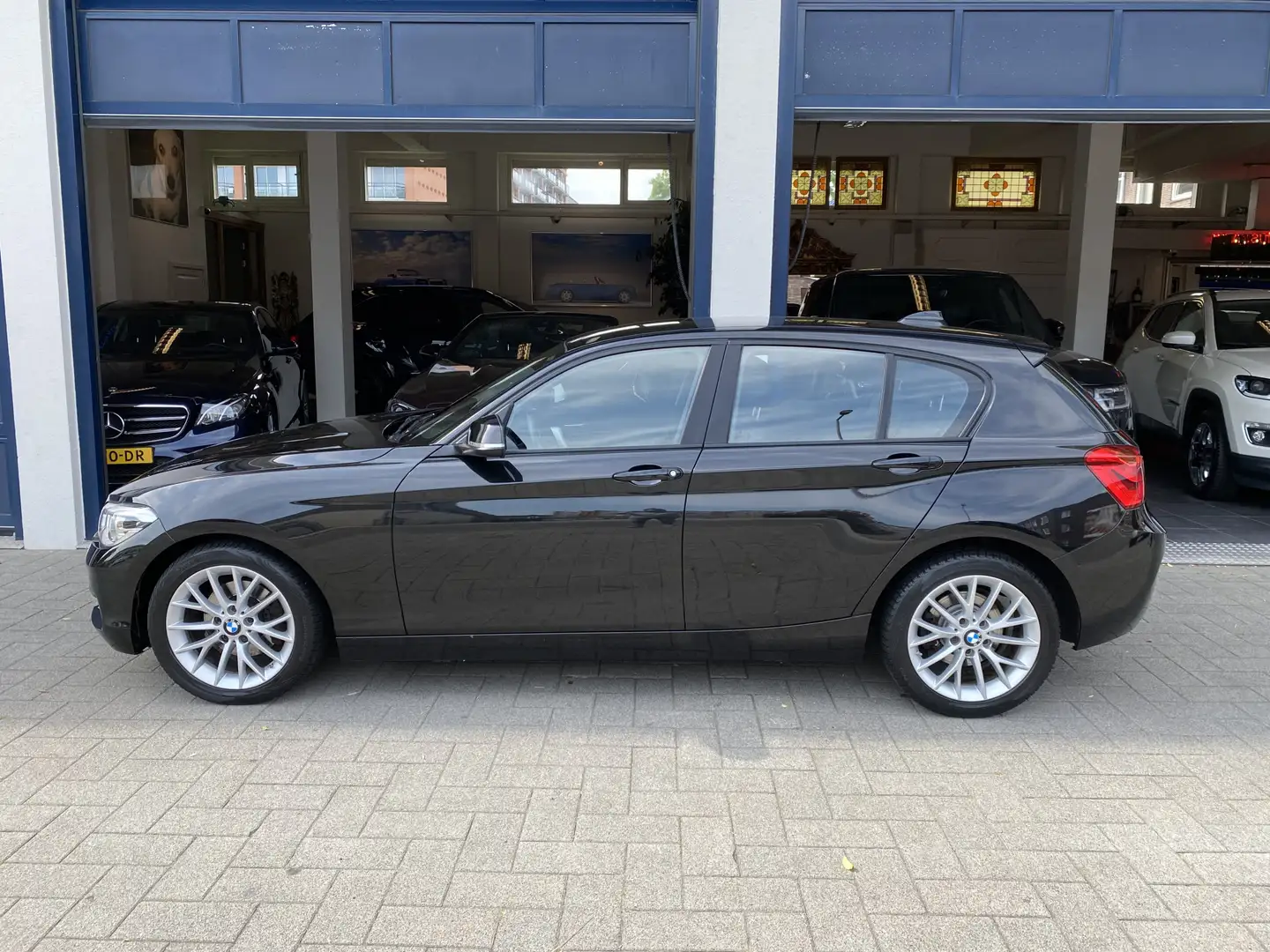 BMW 120 1-serie 120i Centennial High Executive NL AUTO/LED Noir - 2