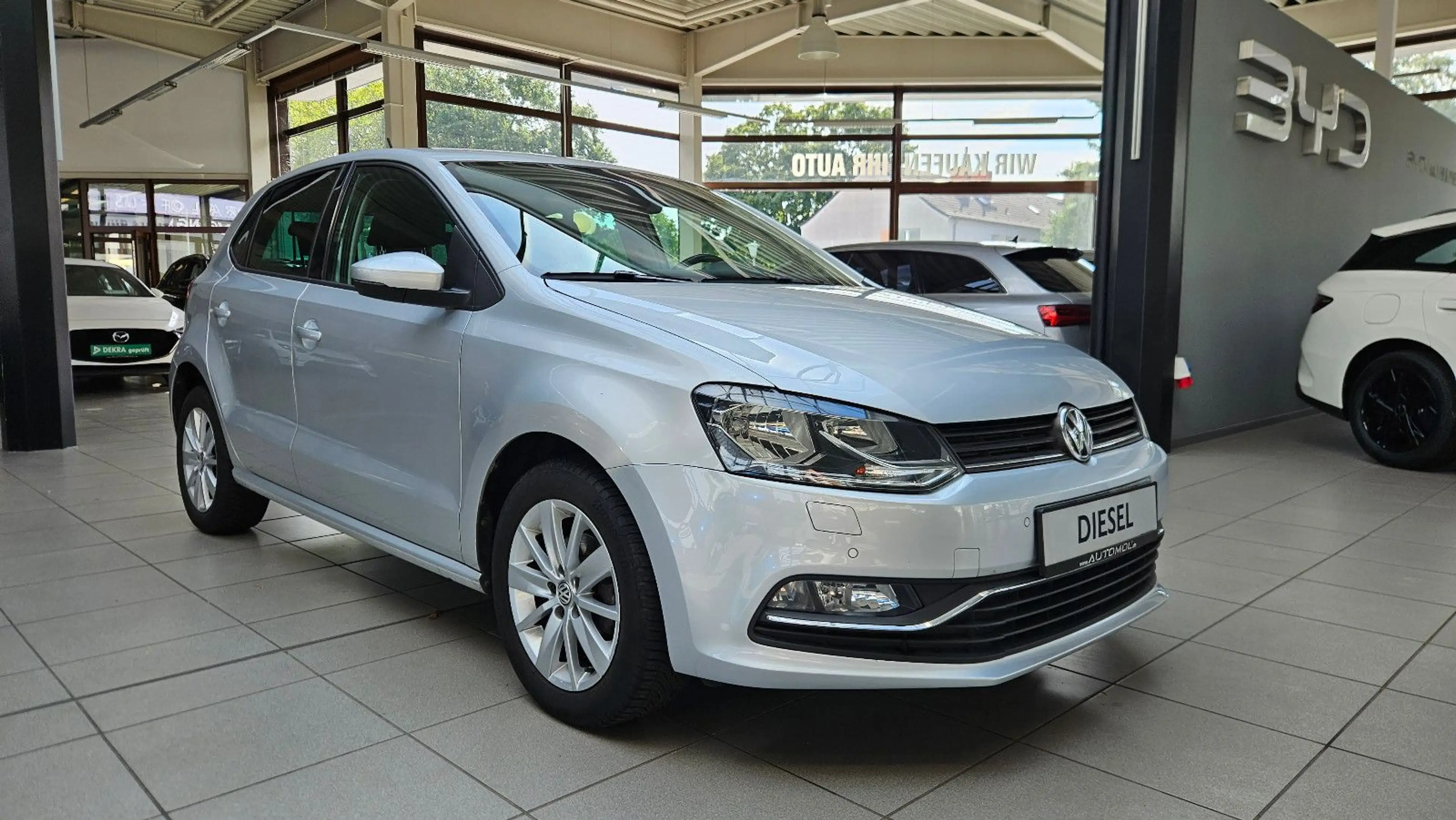 Volkswagen Polo V Comfortline BMT/Start-Stopp *Navi*SHZ* — photo 3