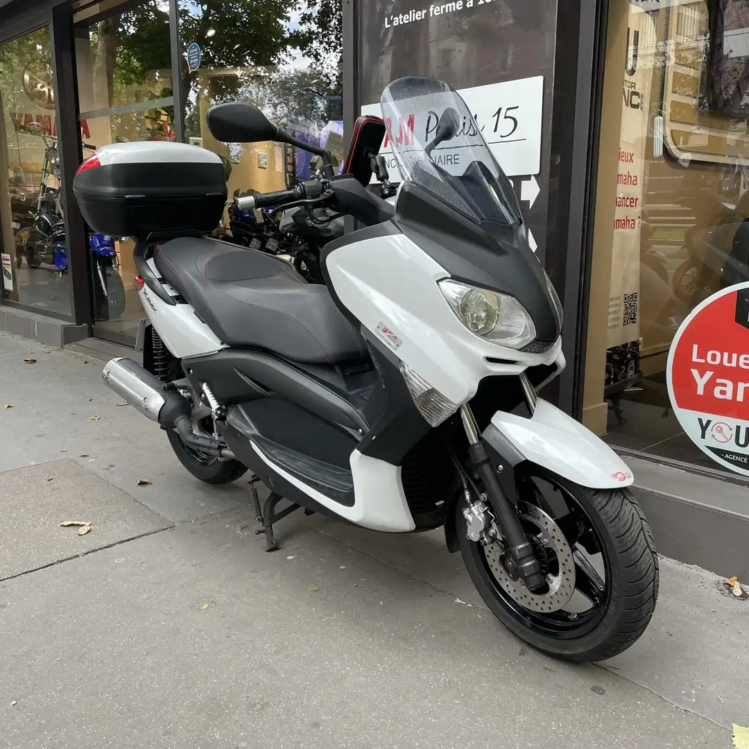 Yamaha X-Max 125 Alb - 2