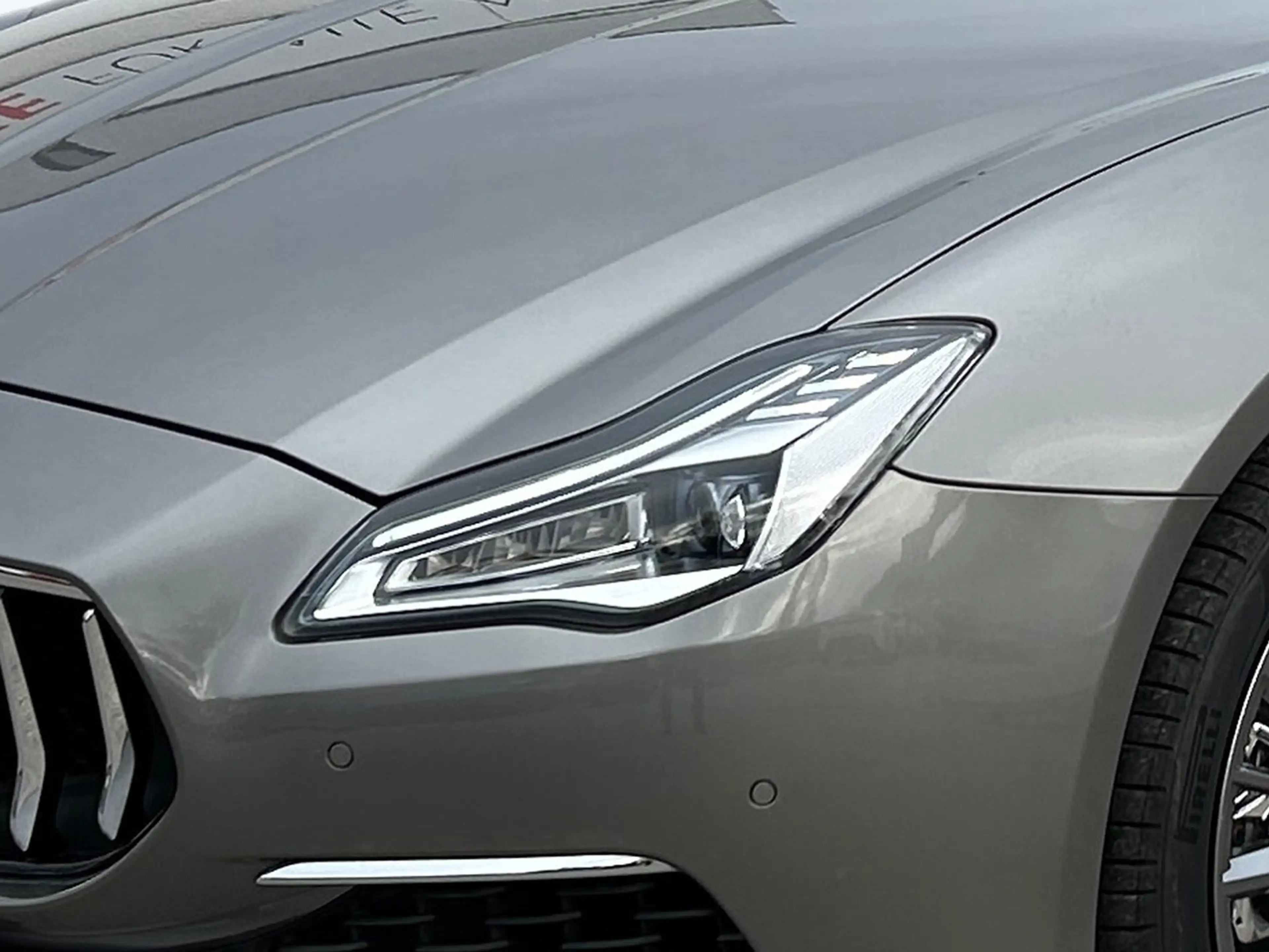 Maserati Quattroporte Quattroporte SQ4 GranLusso — photo 3