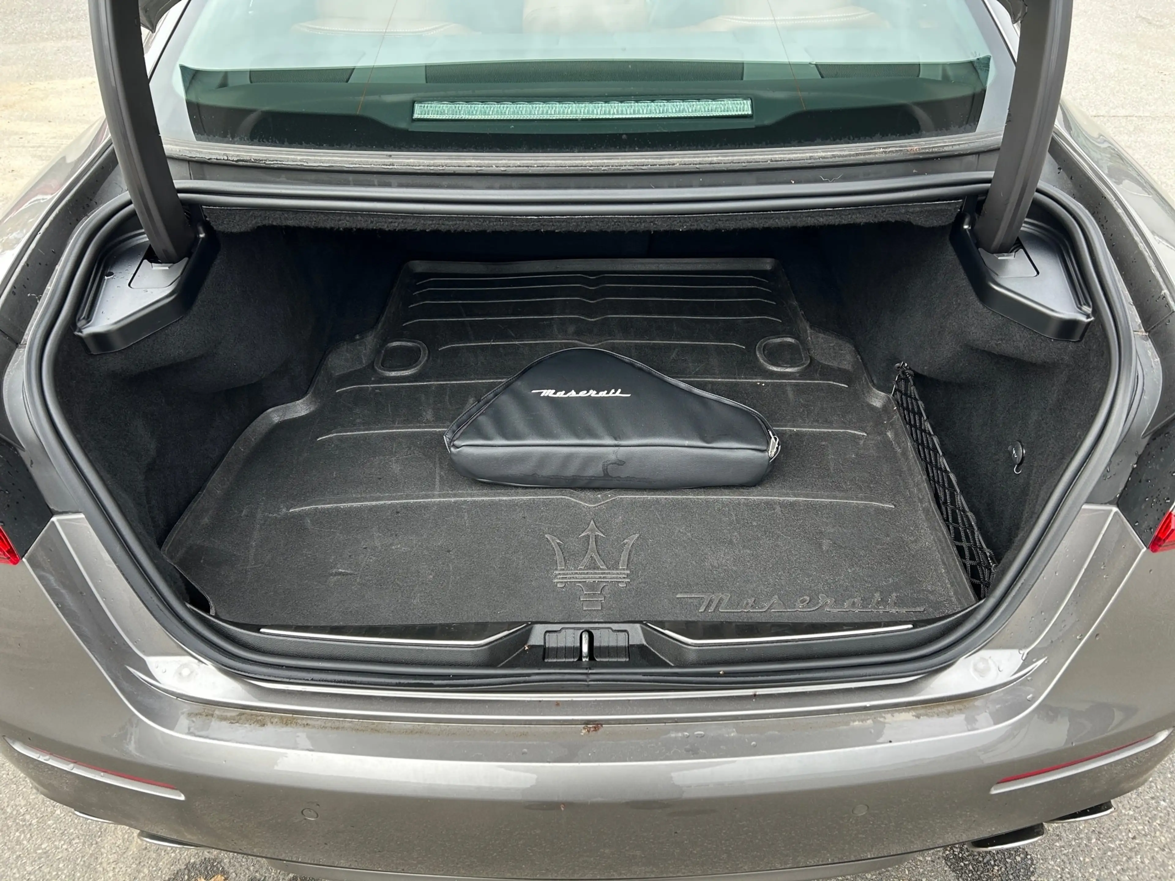 Maserati Quattroporte Quattroporte SQ4 GranLusso — photo 12