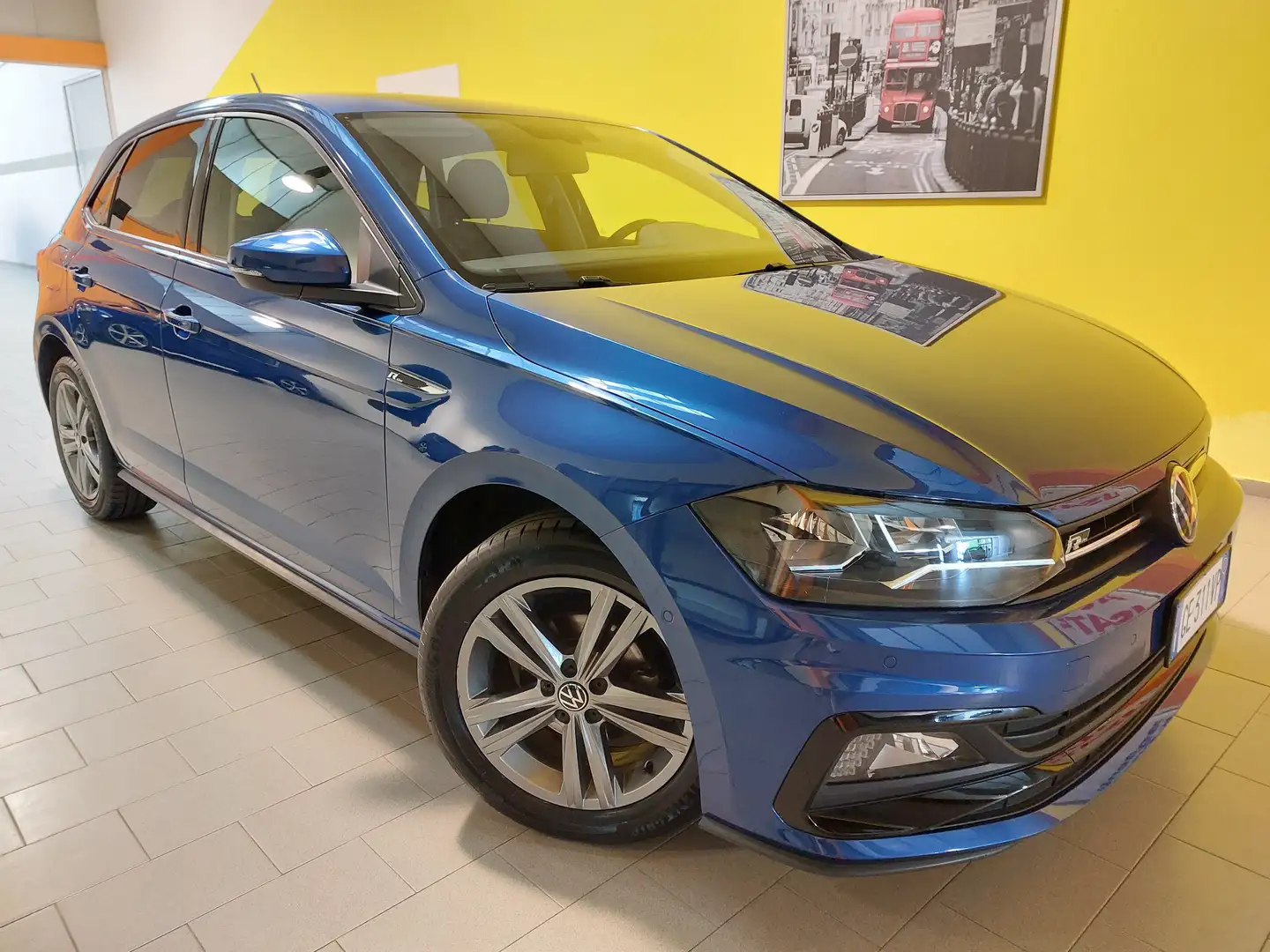 Volkswagen Polo POLO 1.0 R-LINE SPORT 80CV - UNICOPROPRIETARIO Blauw - 1
