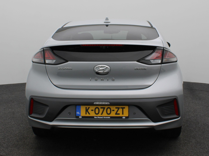 Hyundai IONIQ Comfort EV 38 kWh — photo 6
