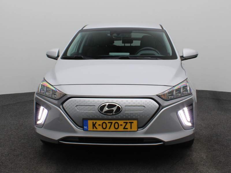 Hyundai IONIQ Comfort EV 38 kWh — photo 4